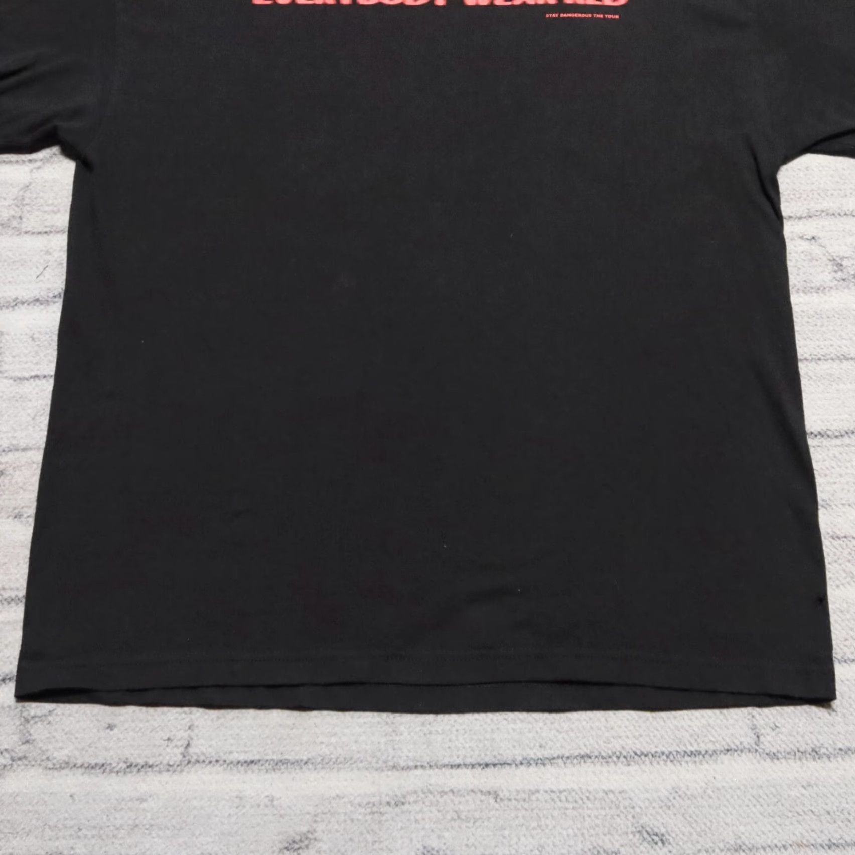 Vintage 2018 YG Stay Dangerous Tour Shirt XL Men's Black T-Shirt Rap Tee Vector Wear Red Size US XL / EU 56 / 4 - 5 Thumbnail