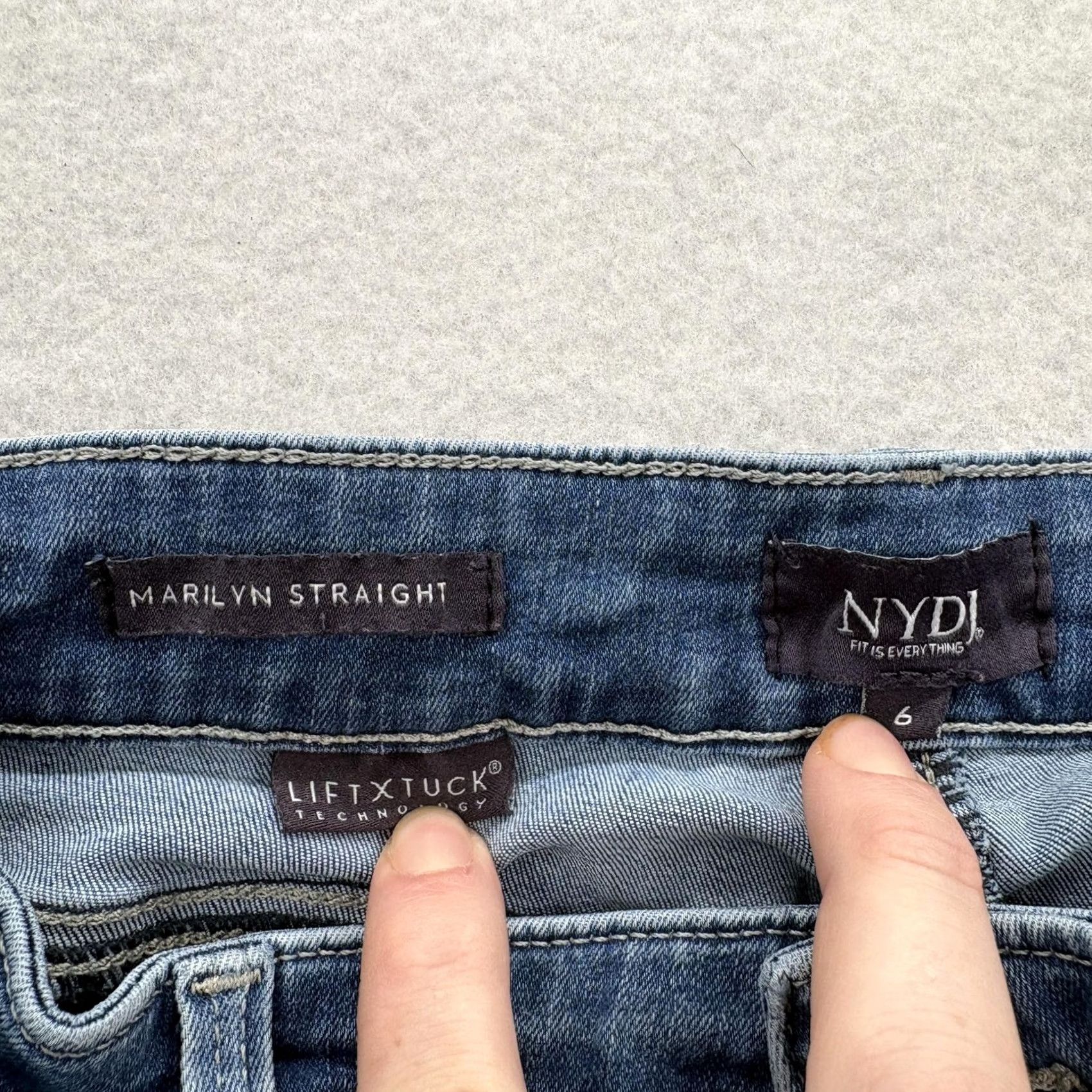 NYDJ NYDJ Marilyn Straight Jeans Womens 6 Blue Stretch Denim Size 28" / US 6 / IT 42 - 5 Thumbnail