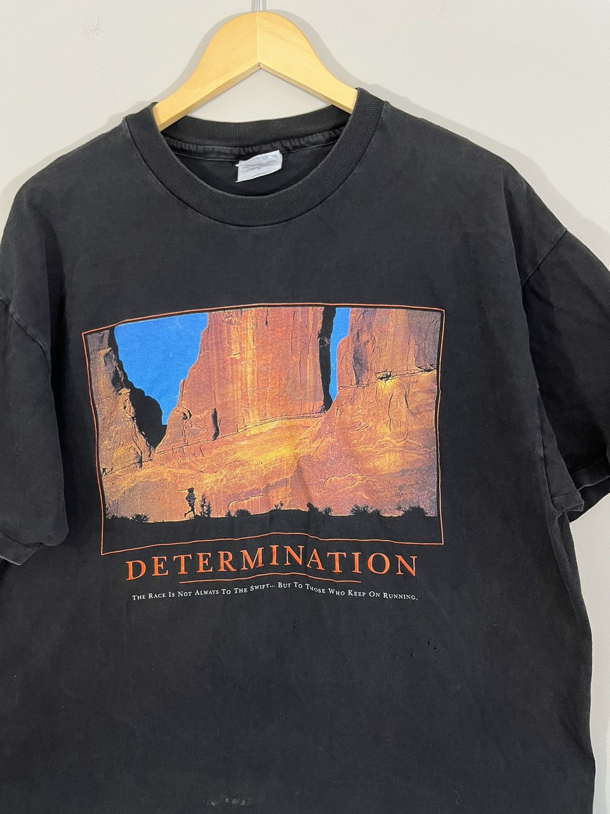 Vintage Single Stitch Sun Faded Canyon Run Distressed Tee Size US XL / EU 56 / 4 - 2 Thumbnail