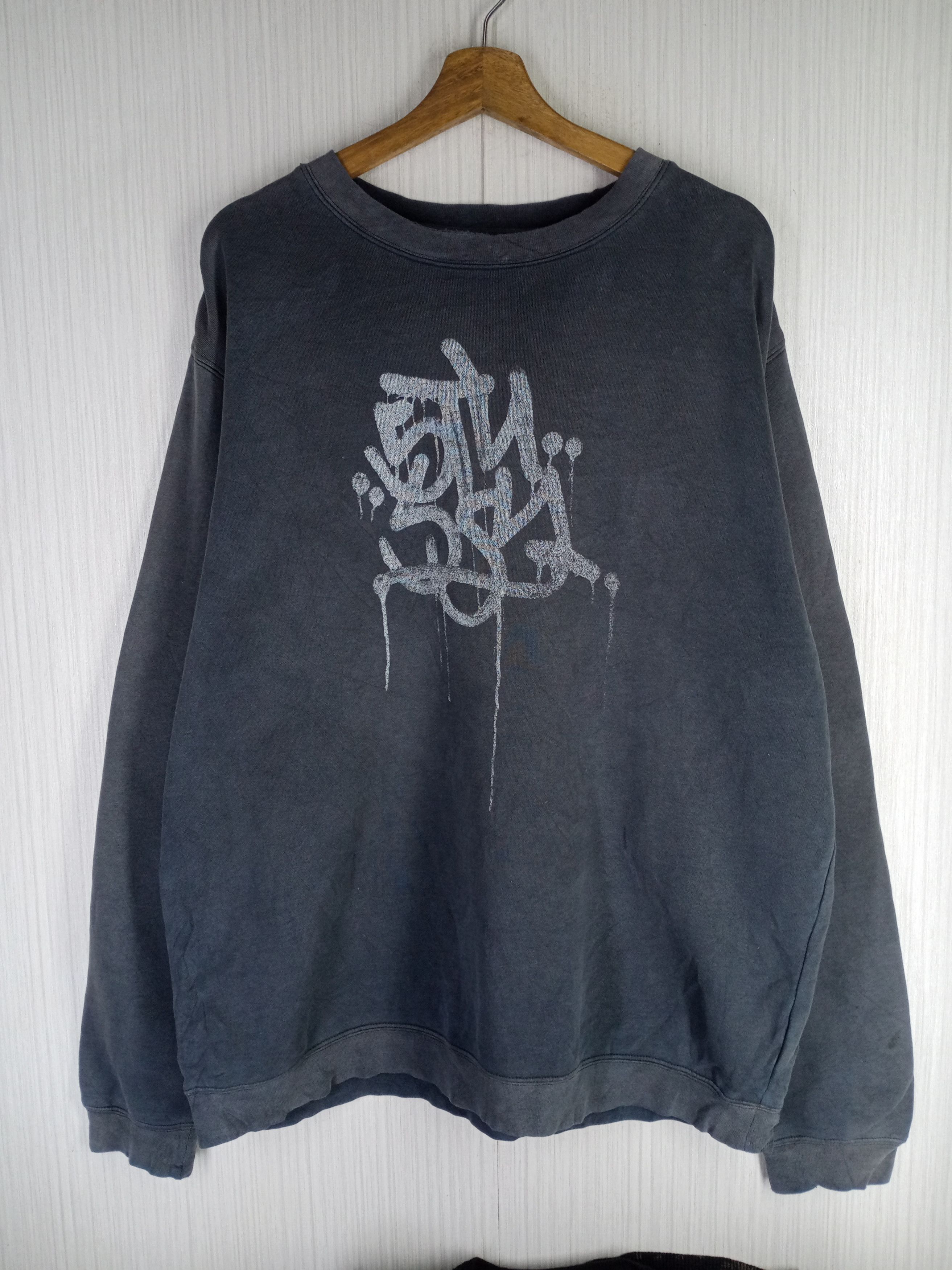 Stussy Very Rare Vintage Distressed Stussy Graffiti Sweatshirt Size US XL / EU 56 / 4 - 3 Thumbnail