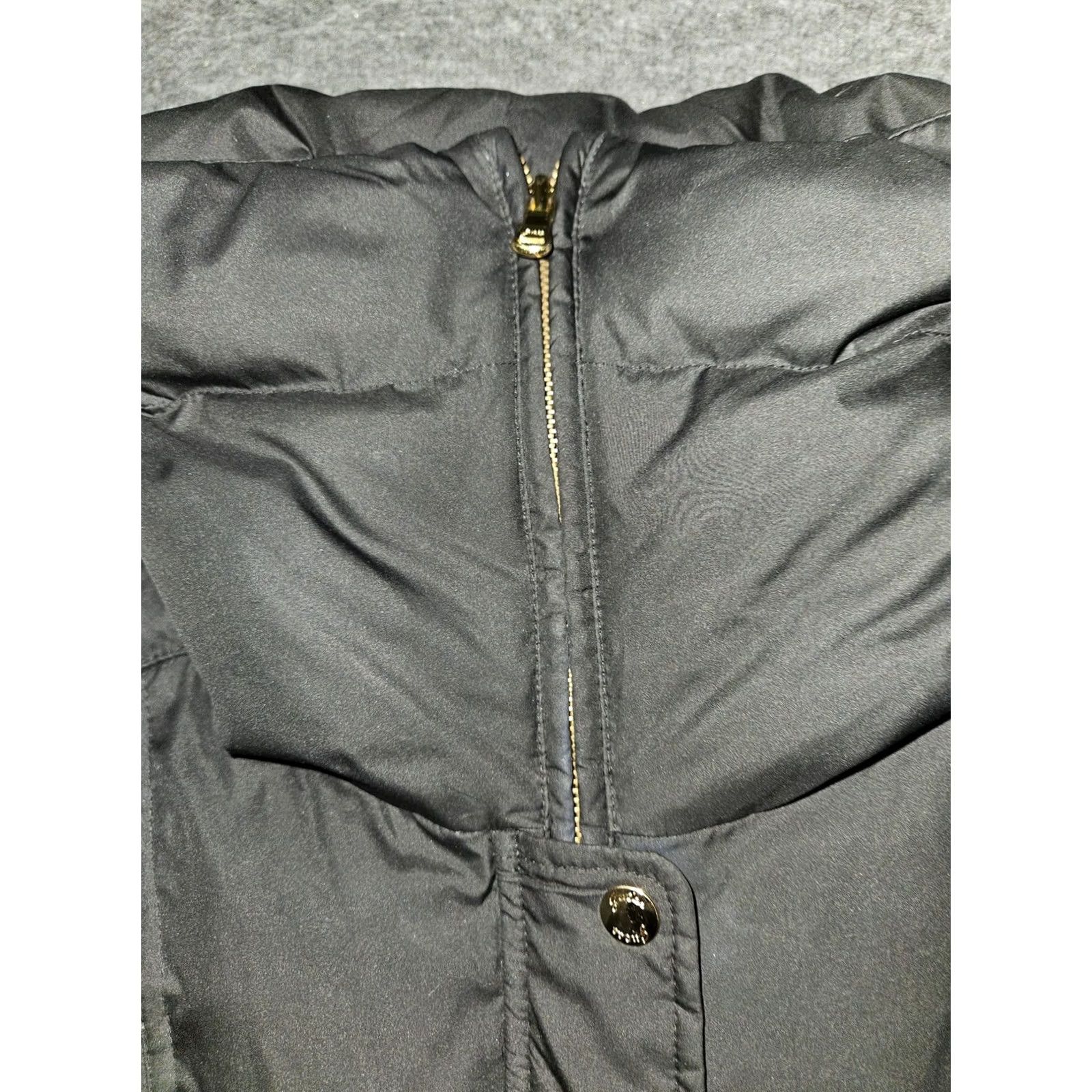 Guess Guess Coat Womens Small Black Down Puffer Gold Hardware Hooded Winter Preppy Urban 90s Mens? Size S / US 4 / IT 40 - 6 Thumbnail