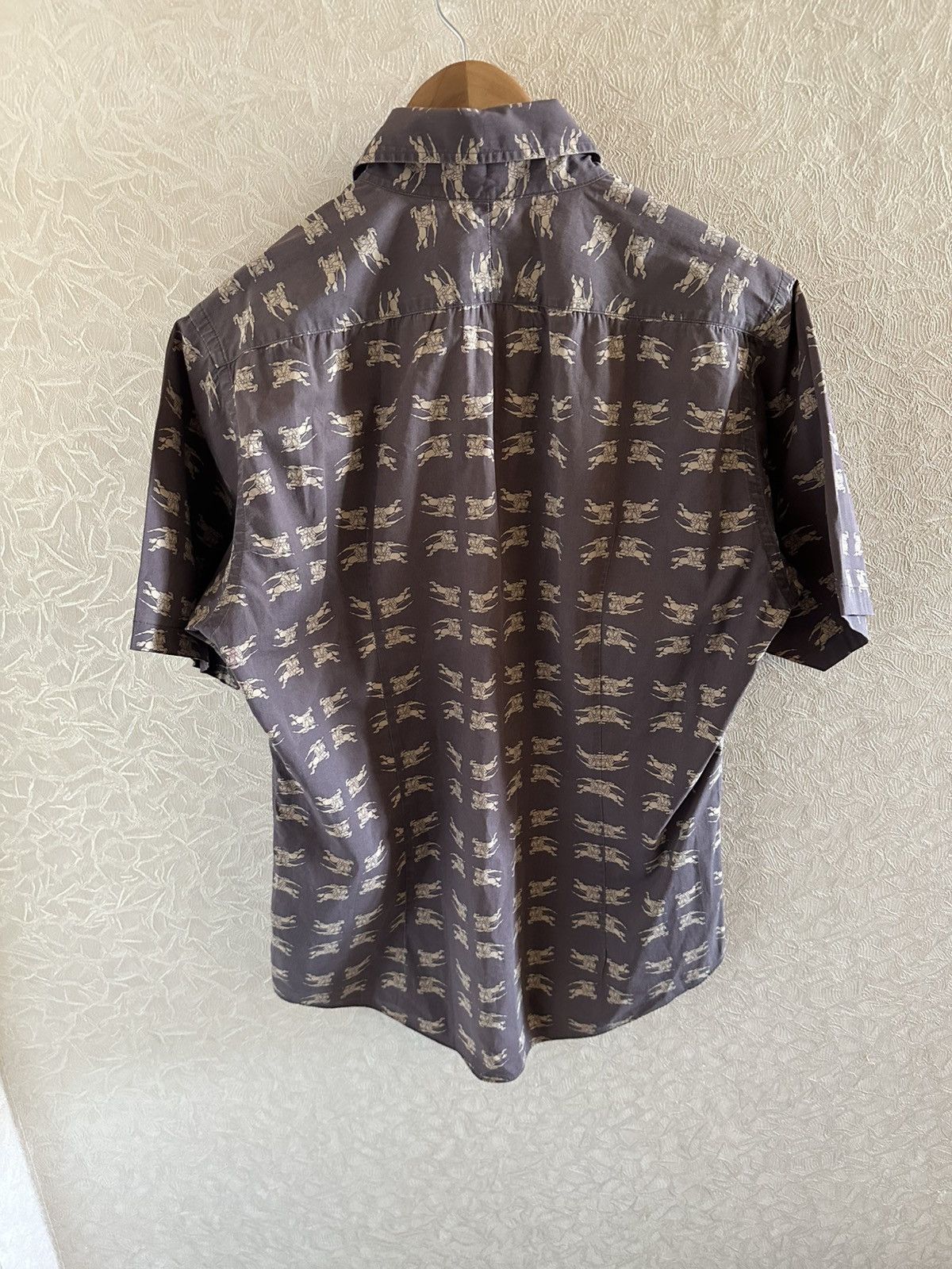 Burberry Burberry shirt logo size M vintage Size US M / EU 48-50 / 2 - 6 Thumbnail
