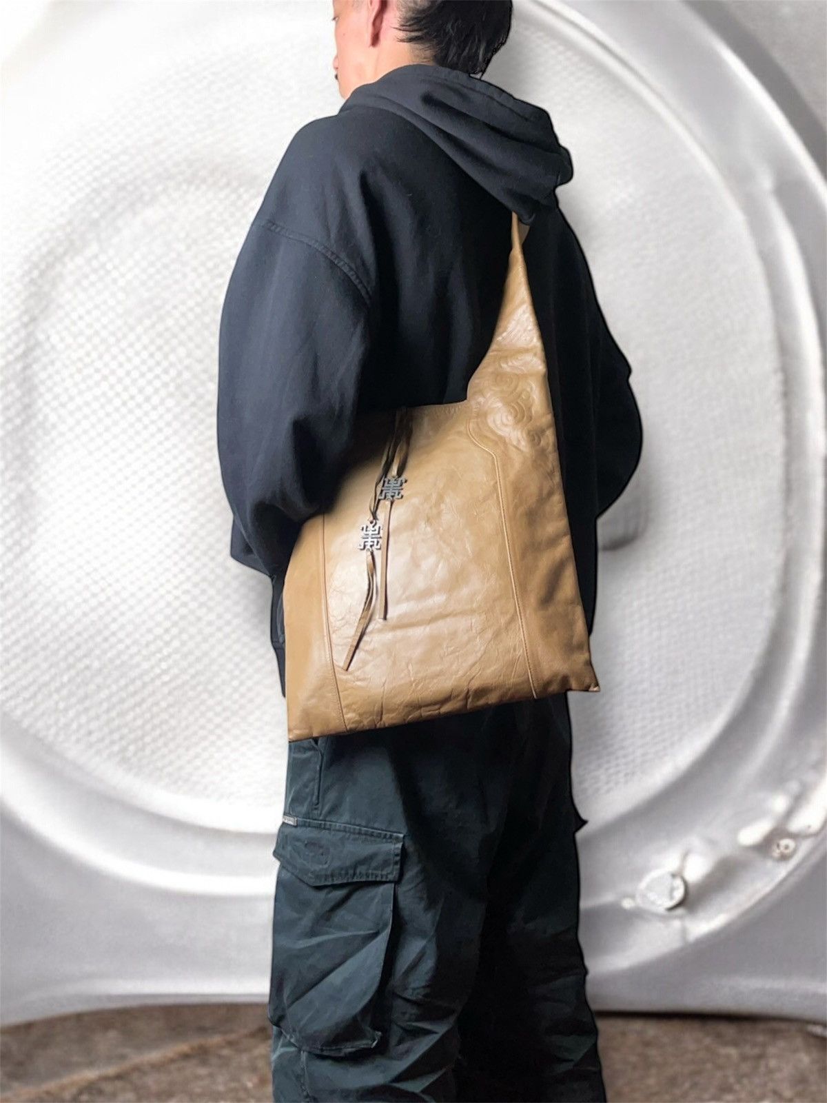 Other AW2002 Vievienne tam tan leather crossbody/hobo bag Size ONE SIZE - 2 Thumbnail