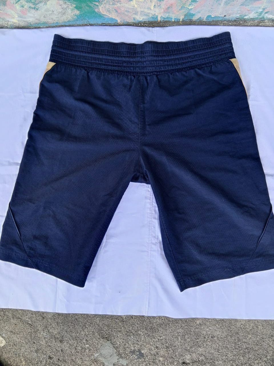 Adidas Celana pendek/short pants/rileks pants Adidas climate Size US 32 / EU 48 - 2 Thumbnail
