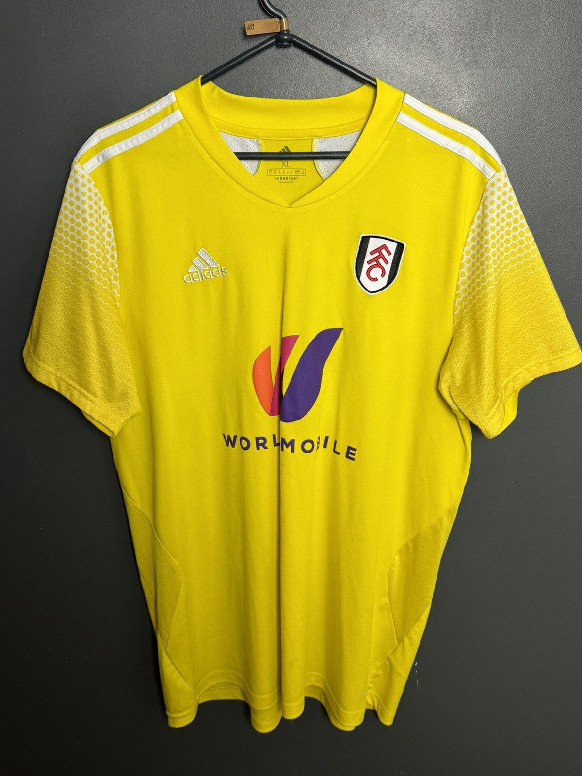 Adidas Fulham 21/22 Third Football Jersey Size US XL / EU 56 / 4 - 1 Thumbnail