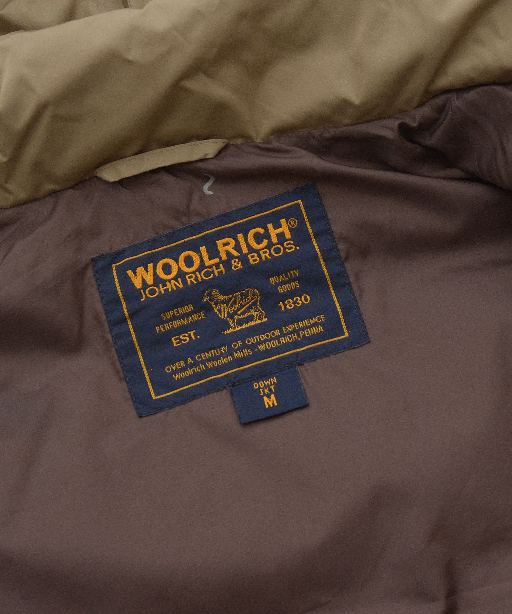 Woolrich Woolen Mills Woolrich Down womens Bomber Jacket With Hood sz M Size S / US 4 / IT 40 - 12 Thumbnail