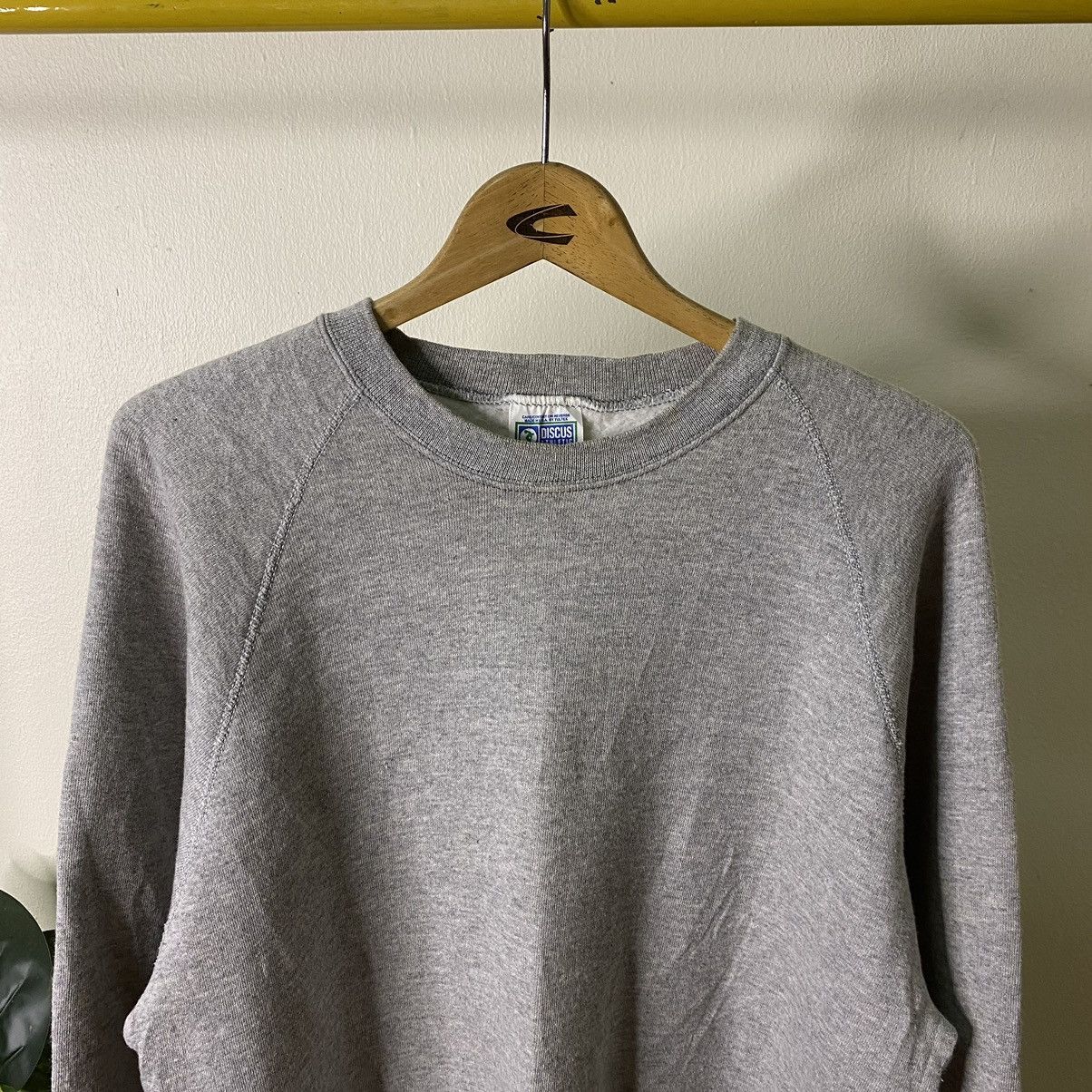 Russell Athletic × Vintage 1990s Discus Russell Athletics Grey Blank Sweatshirt Size US L / EU 52-54 / 3 - 2 Thumbnail