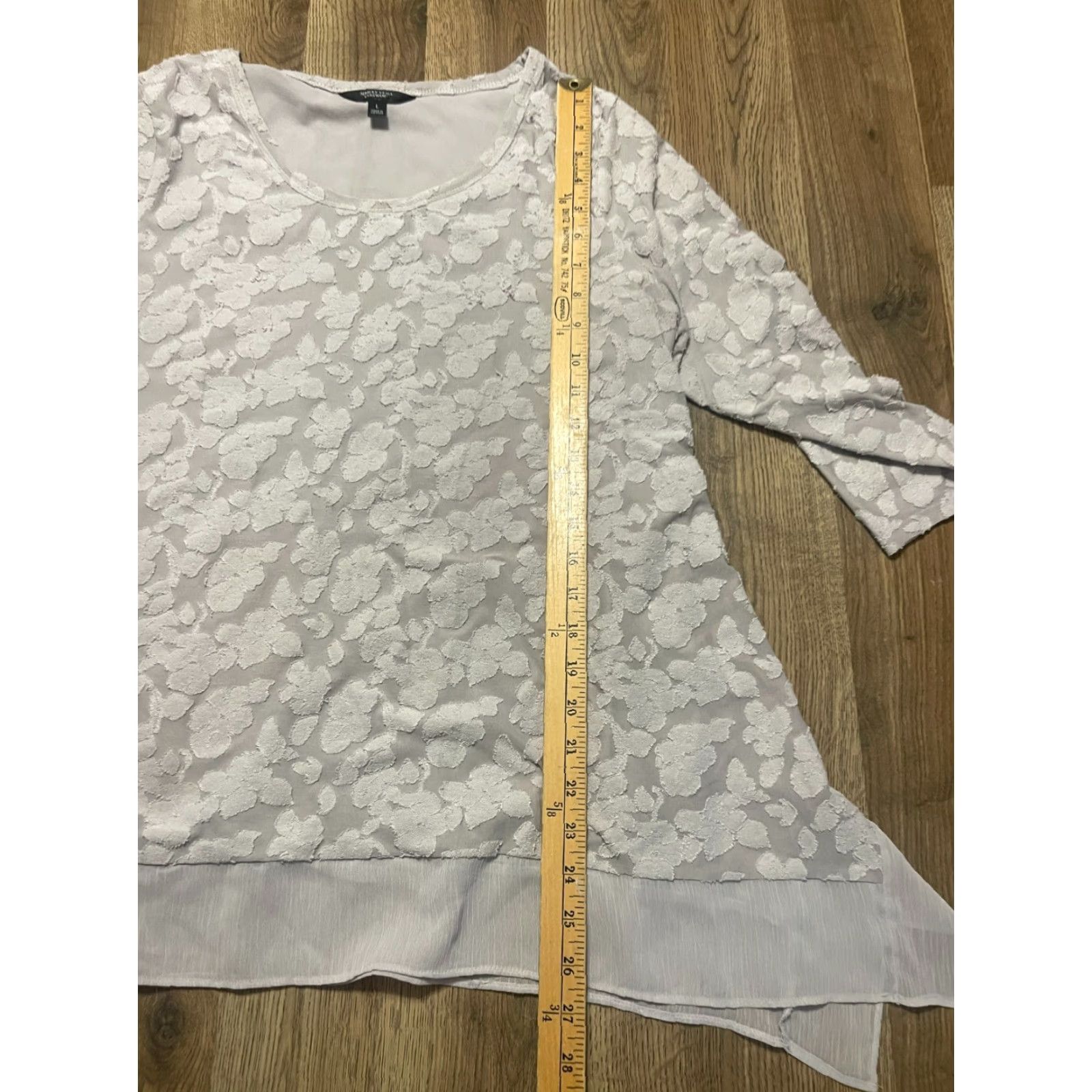 Vintage Vera Wang Blouse Simply Vera Women's Large Gray 3/4 Sleeve Textured Casual Regular Size L / US 10 / IT 46 - 7 Thumbnail