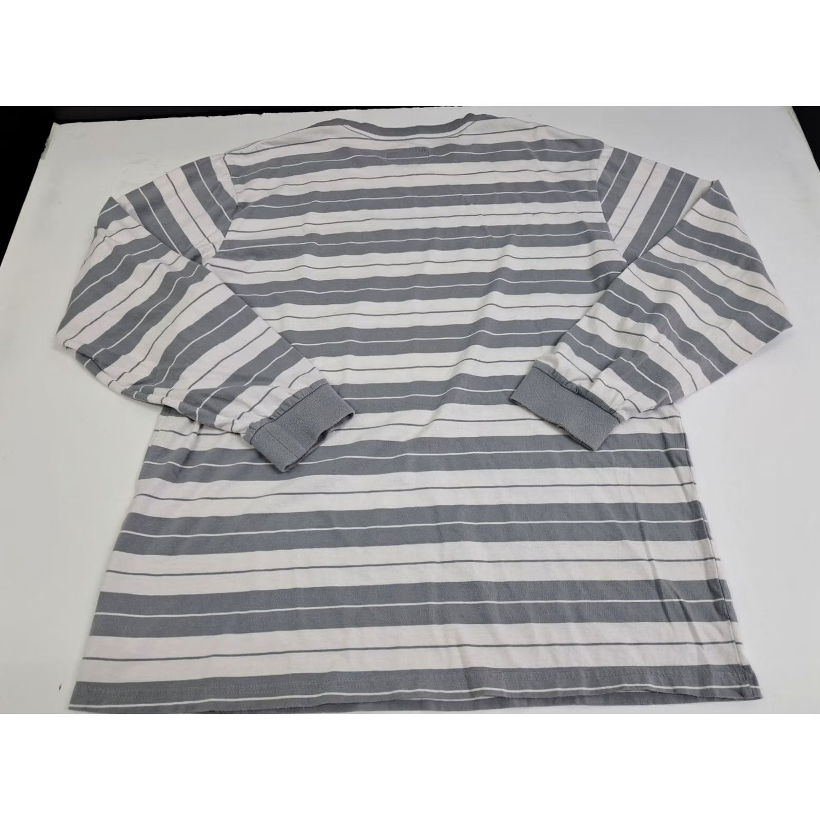 Brixton Brixton Shirt Mens XL Gray/White Long Sleeve Logo Crew Neck Woven Cotton Blend Regular Fit Skate Pattern Size US XL / EU 56 / 4 - 6 Thumbnail