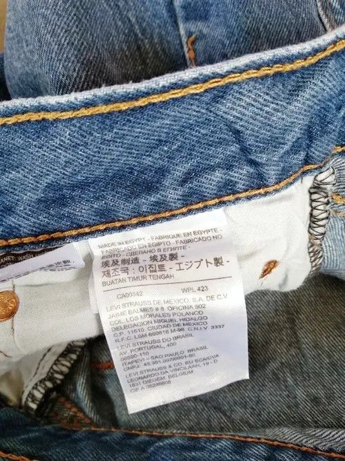 Jean × Levi's × Vintage Vintage Levis 501 Distressed Jeans 34x31 Size US 34 / EU 50 - 10 Thumbnail