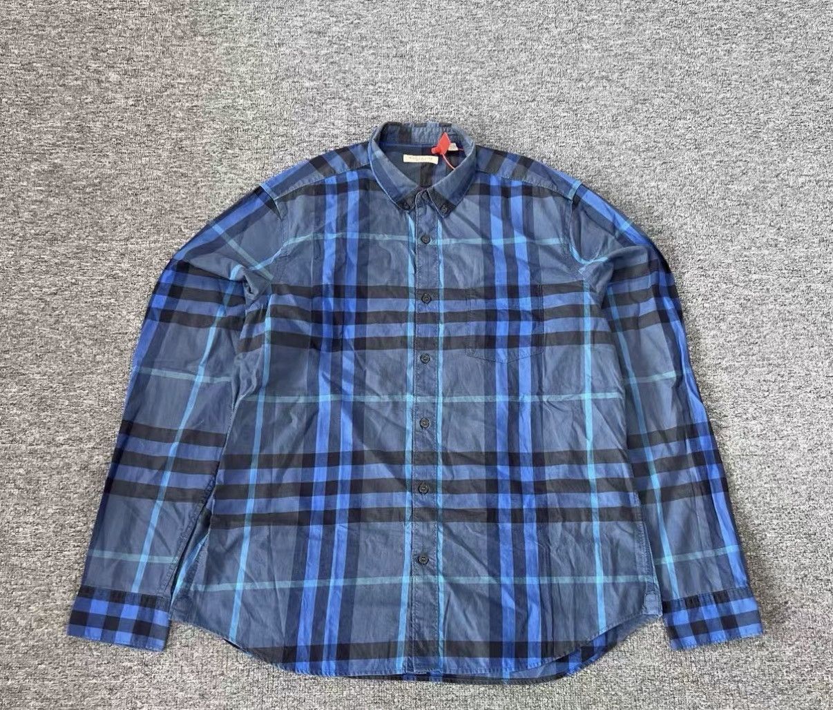 Burberry Burberry Classic Check Long Sleeve Shirt J16 Size US XL / EU 56 / 4 - 1 Thumbnail
