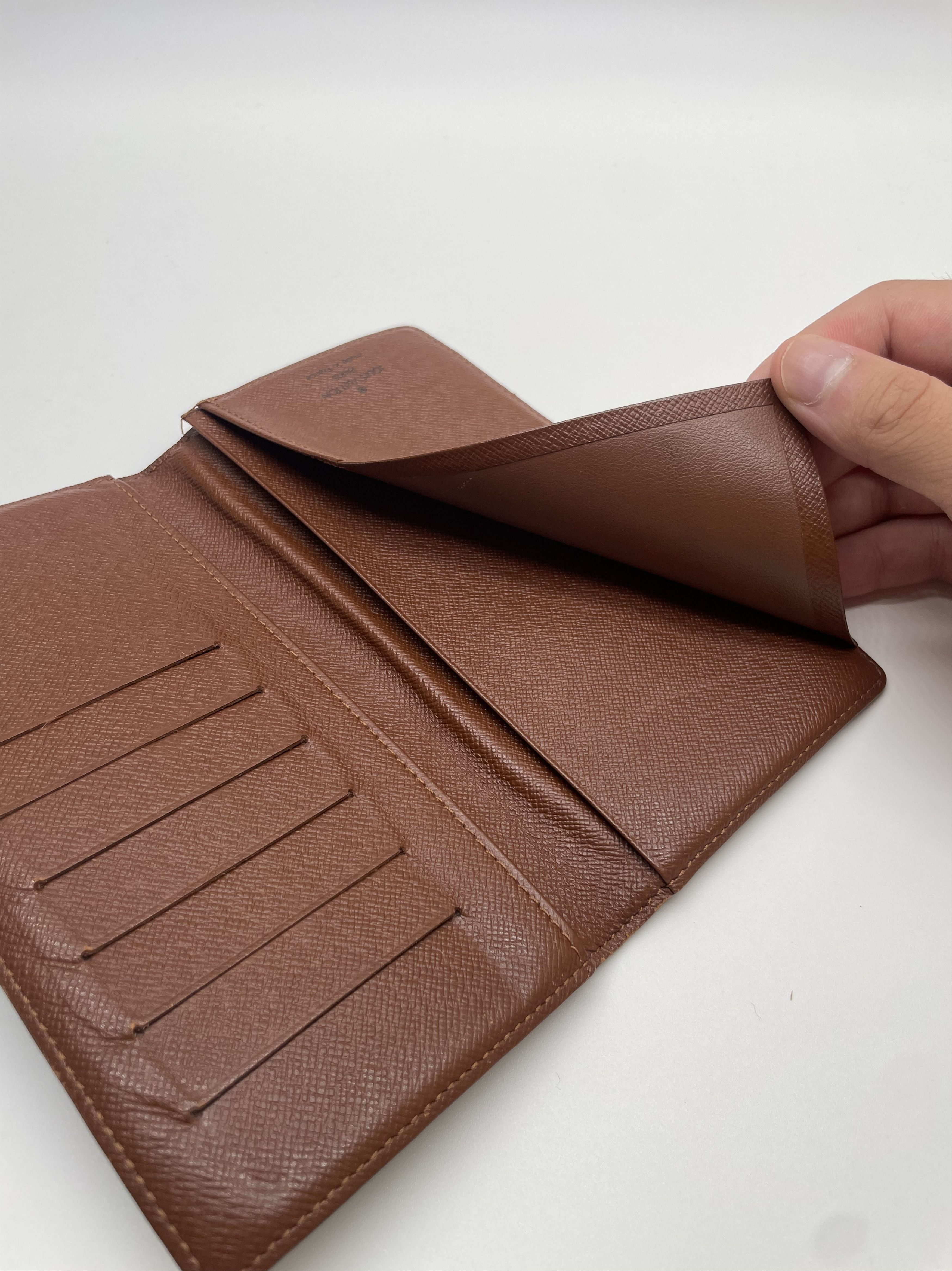 Louis Vuitton Authentic Louis Vuitton Monogram Vertical Long wallet Size ONE SIZE - 15 Thumbnail