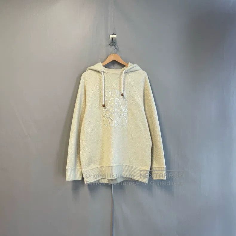 Loewe Loewe Embroidered logo off-white sweatshirt Size XS / US 0-2 / IT 36-38 - 1 Thumbnail