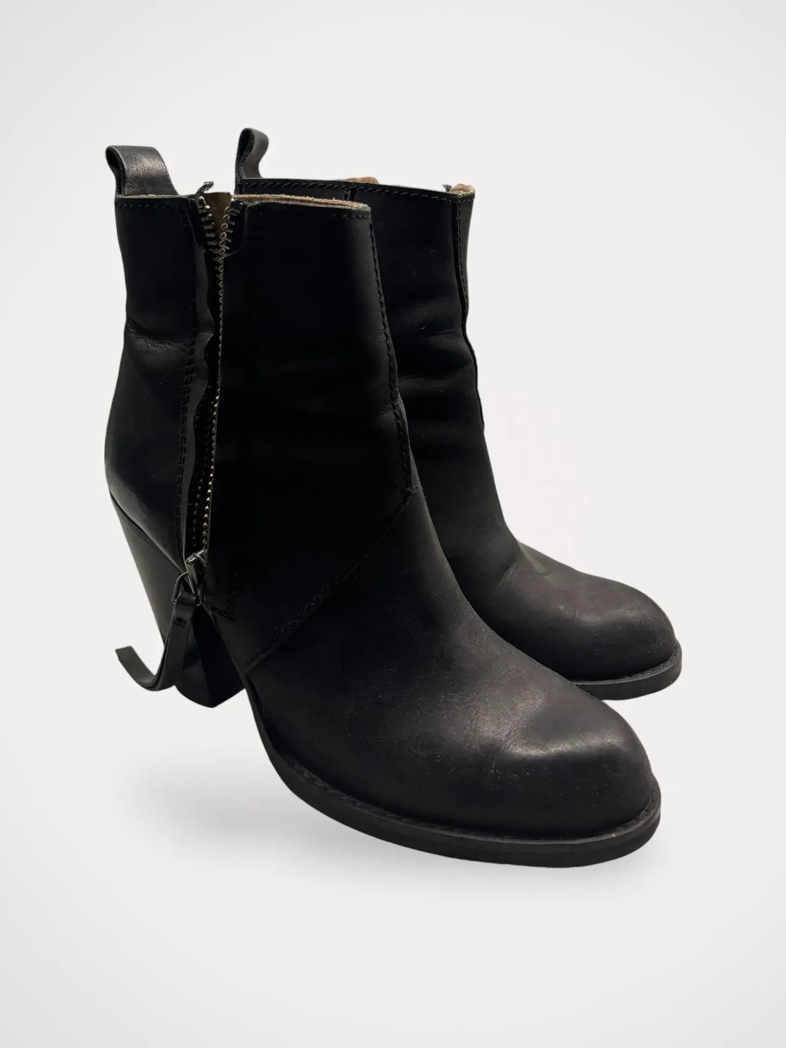 Acne Studios Acne Studios Heels Size US 10 / IT 40 - 1 Thumbnail