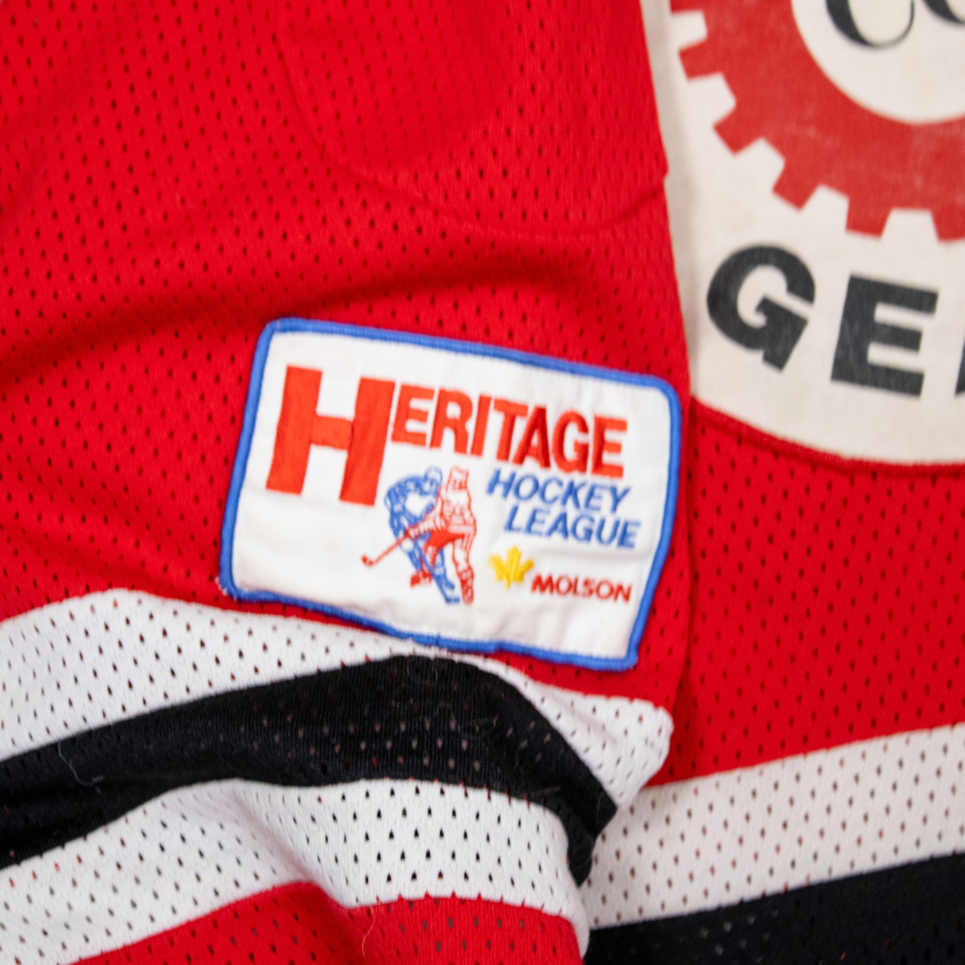 Vintage Vintage 1990's 90's Calgary Gear's Red Oversize Red Jersey Size US XL / EU 56 / 4 - 7 Thumbnail