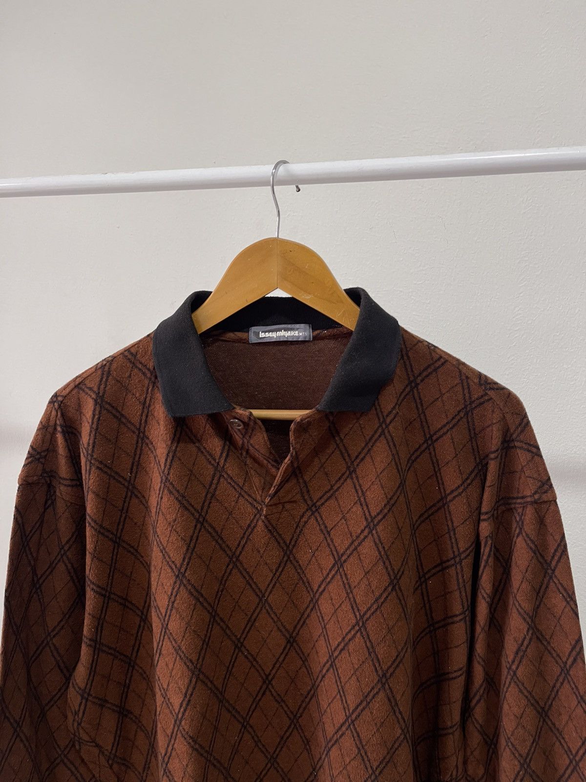Issey Miyake × Pleats Please Issey Miyake 80s Issey Miyake Polo Long Sleeve Size US L / EU 52-54 / 3 - 7 Thumbnail