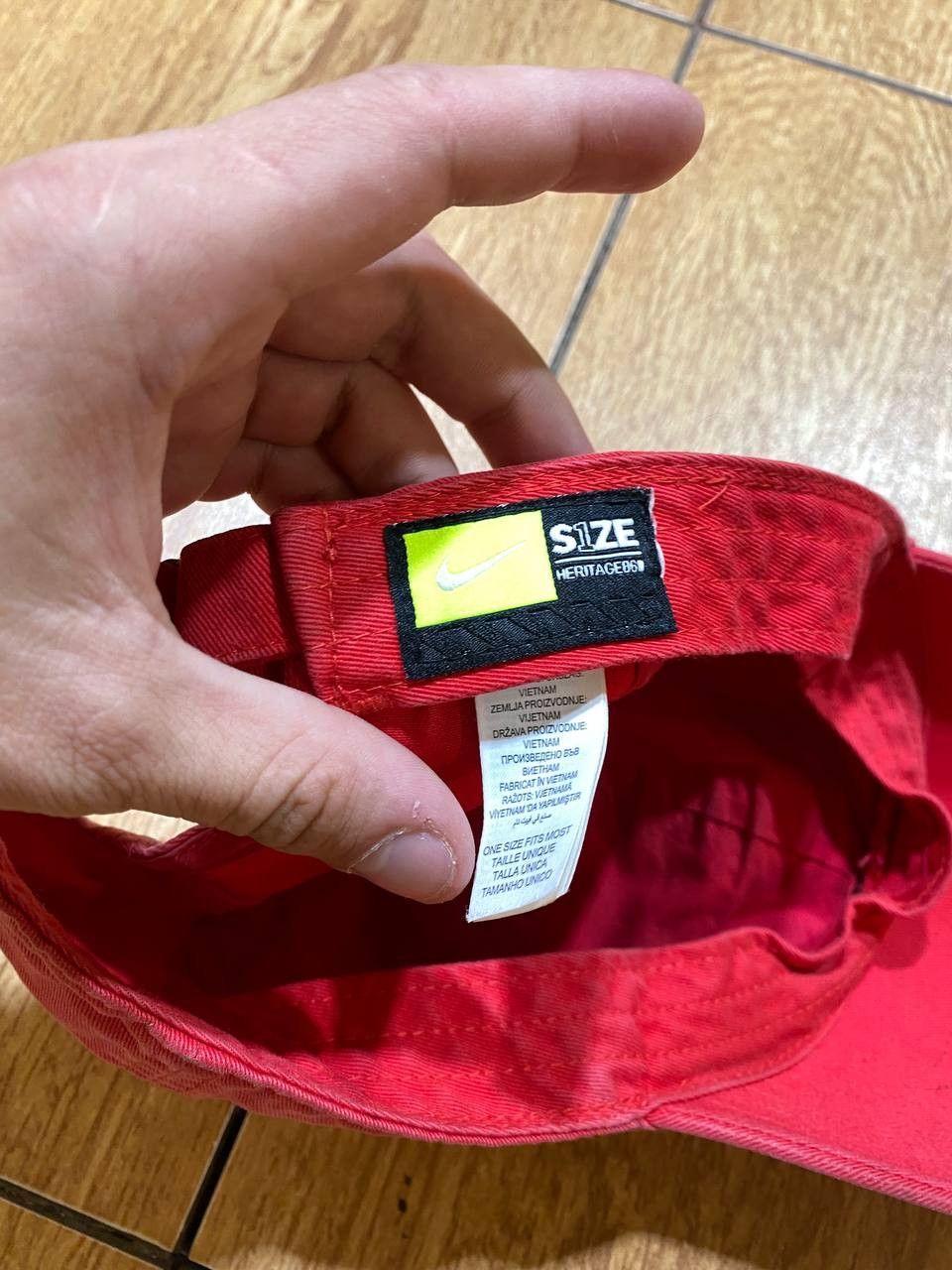 Nike Y2K Vintage Nike Logo Cap Streetwear Rare Hat Casual USA VTg Size ONE SIZE - 2 Thumbnail