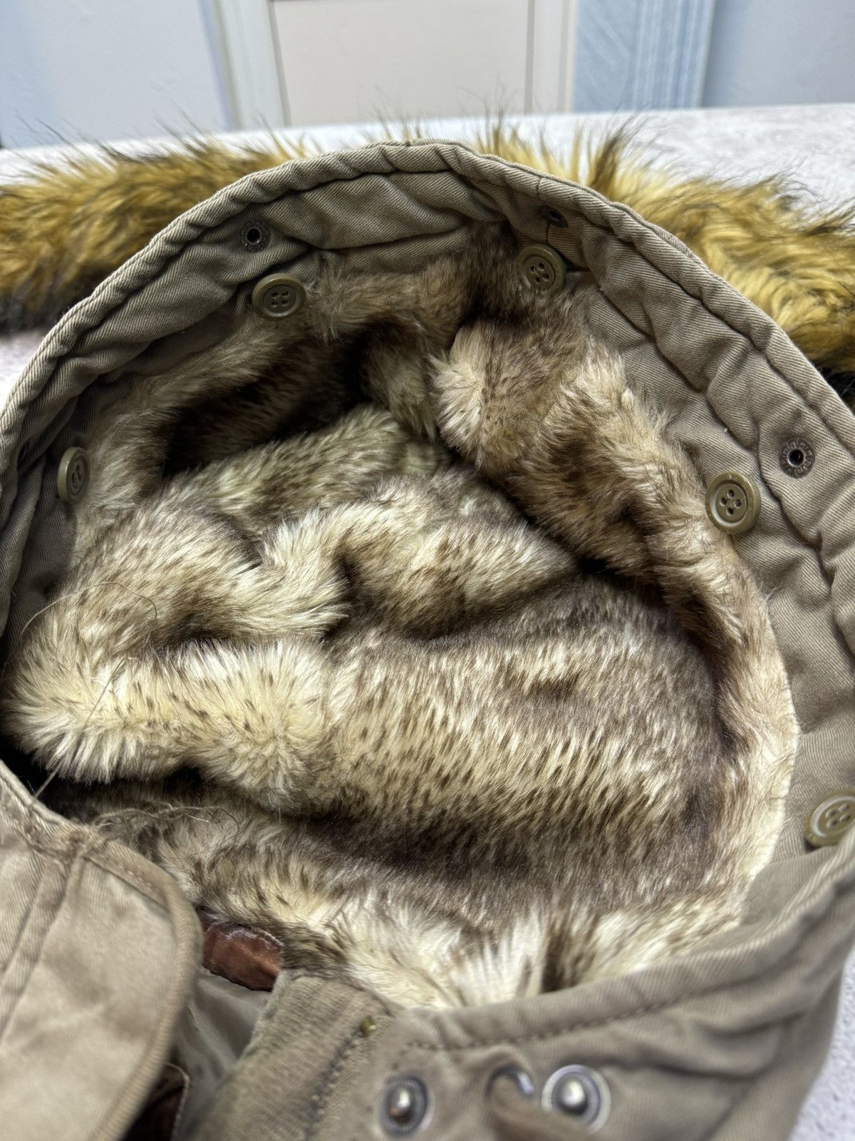 Japanese Brand Vintage Fur Hood Cropped Abercrombie Style Bomber Jacket Size US M / EU 48-50 / 2 - 7 Thumbnail