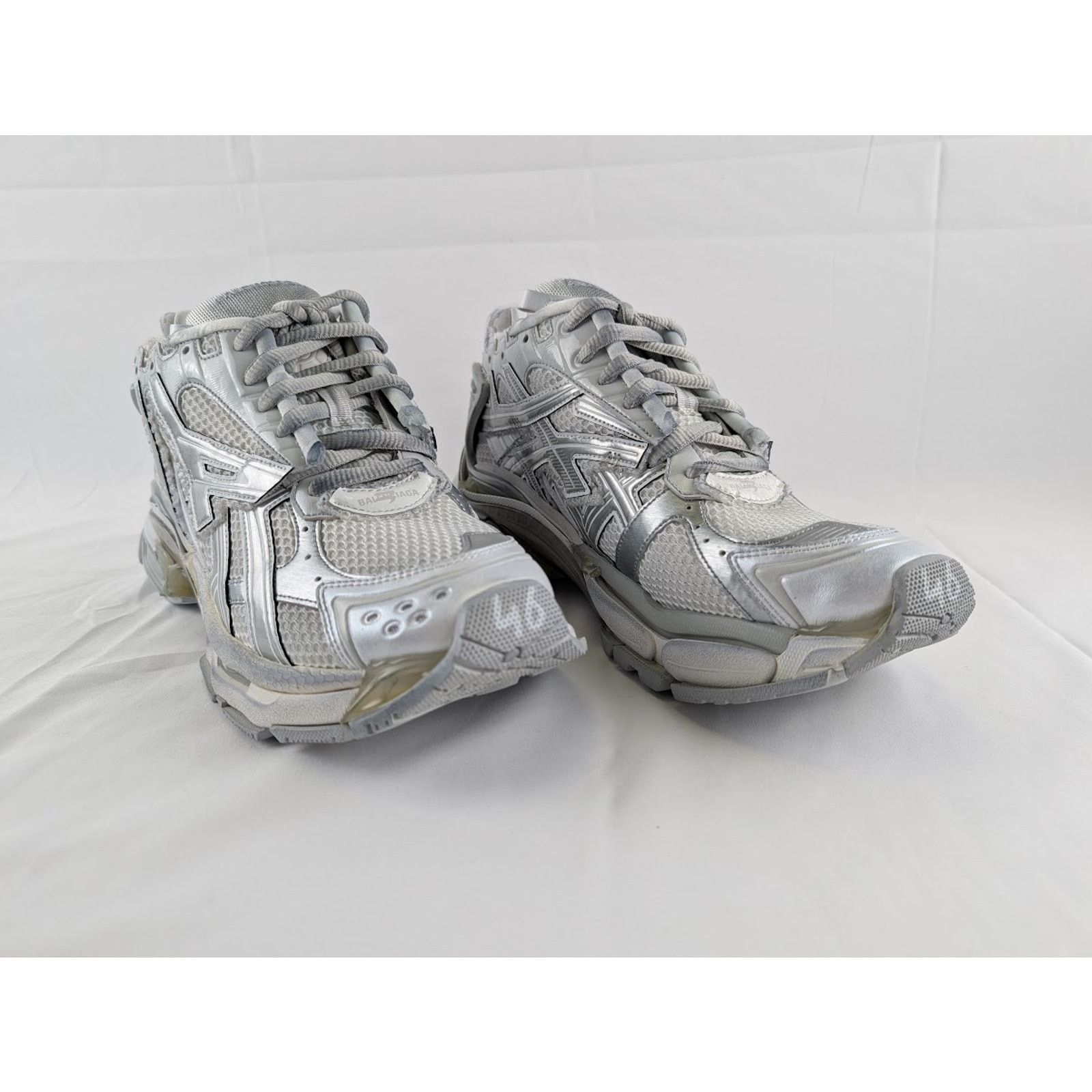 Balenciaga o1rshd1 Upper Mesh Rubber Metallic Runner in Silver/Grey Size US 12 / EU 45 - 11 Thumbnail