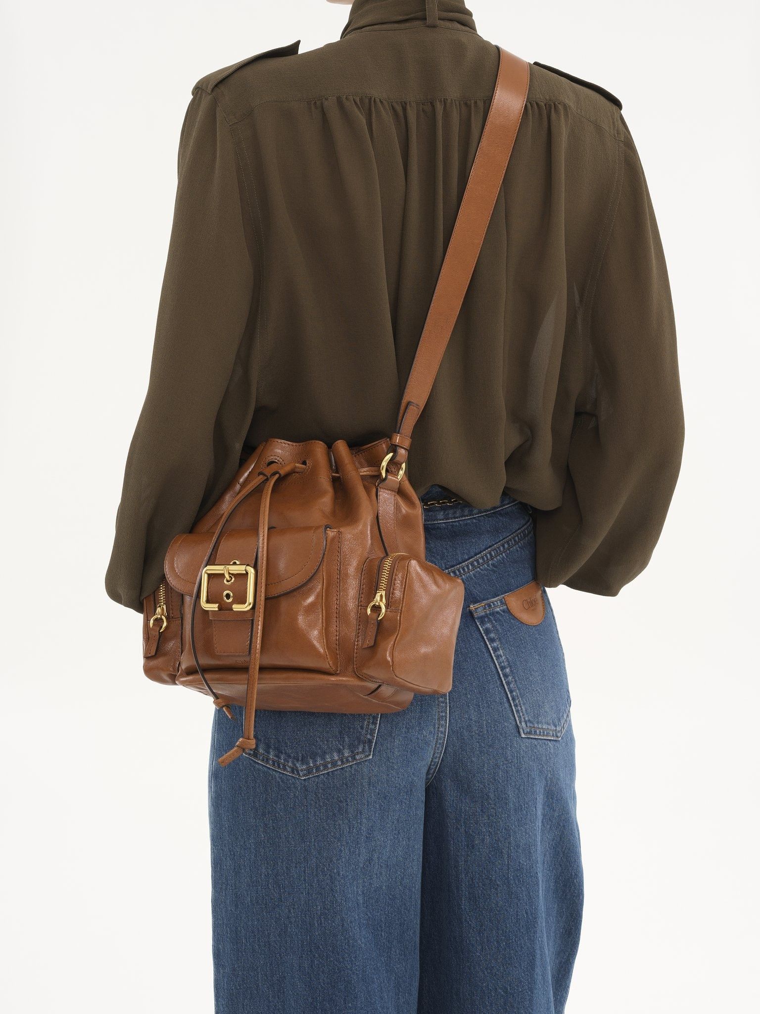 Chloe o1loc1c11025 Size: OS / Camera Bucket Bag in Clay Brown Size ONE SIZE - 2 Thumbnail