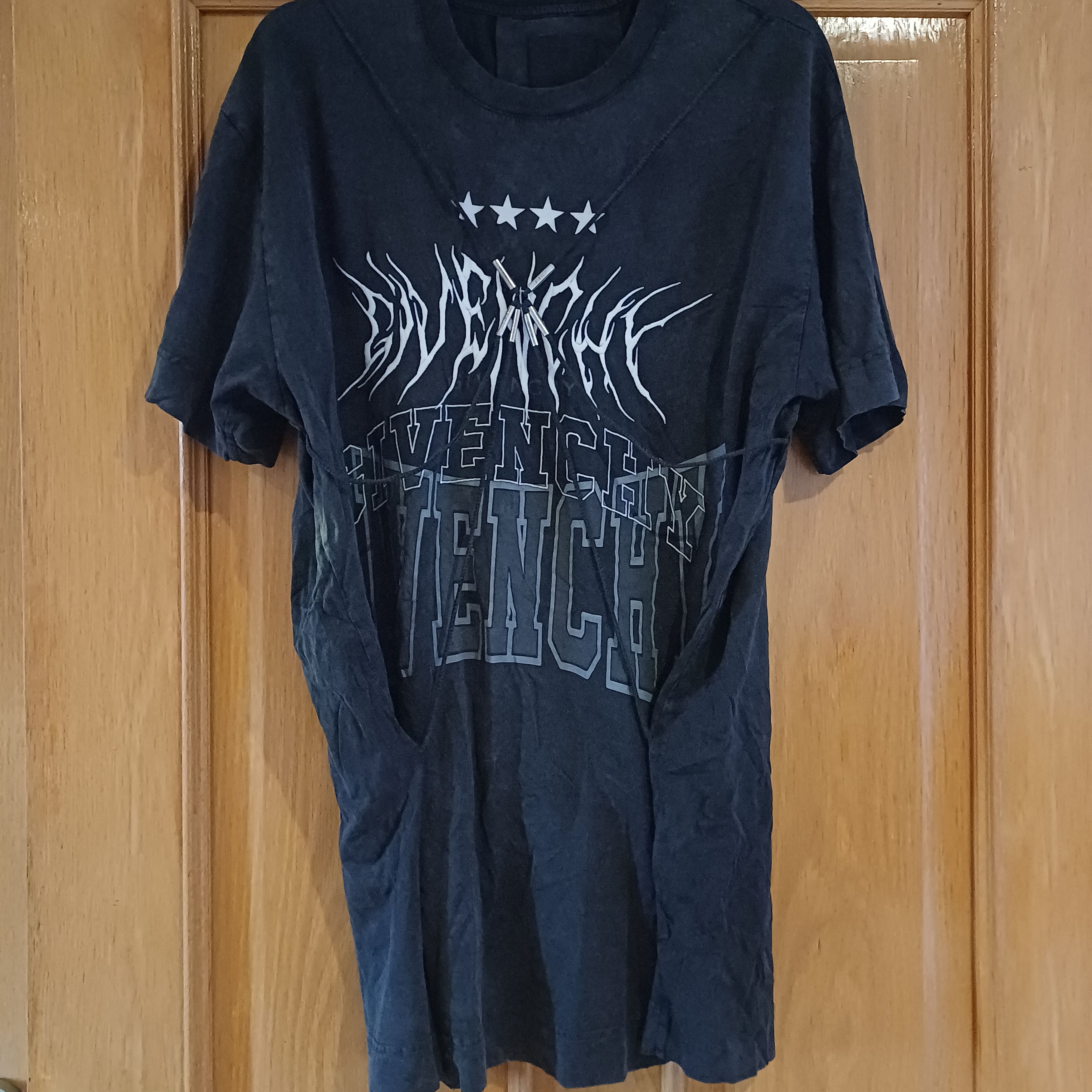 Givenchy Givenchy Multi Metal Logo T-Shirt Size US L / EU 52-54 / 3 - 3 Thumbnail