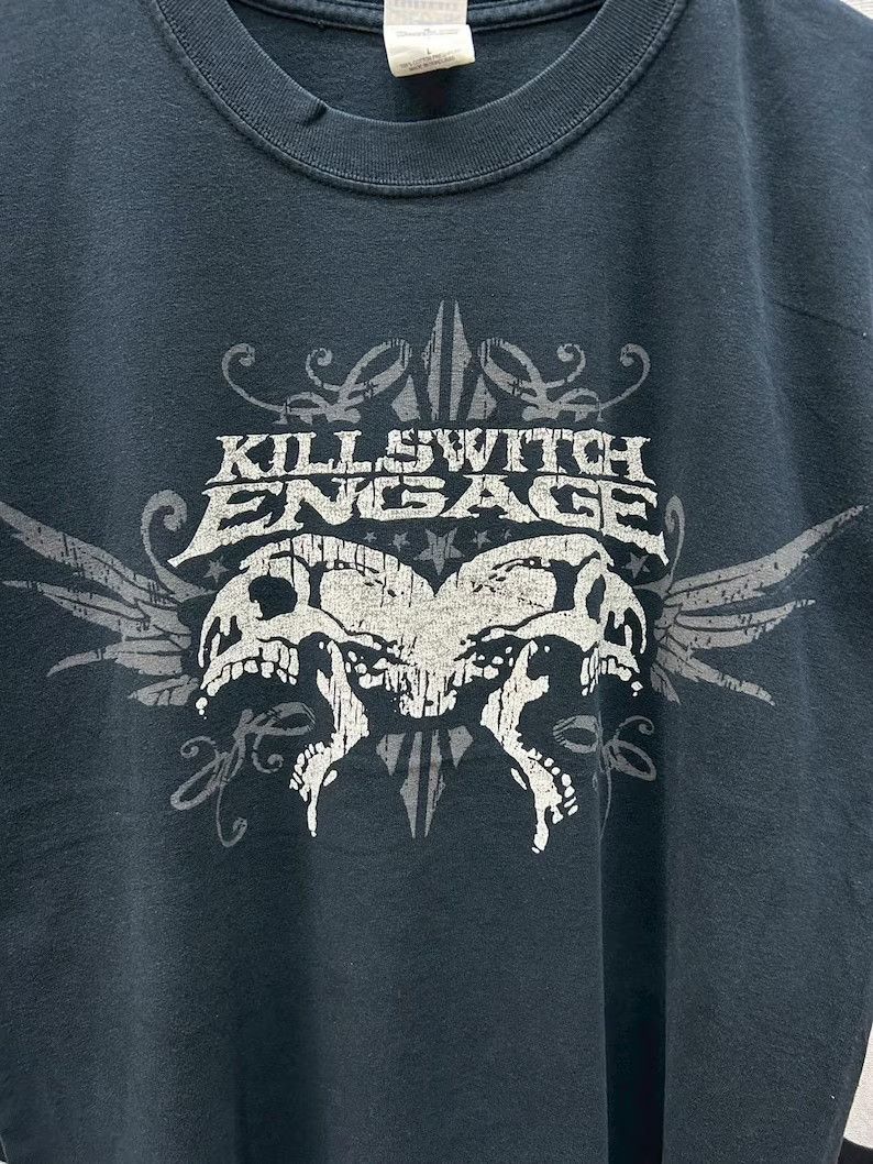 Vintage Vintage 2000s Killswitch Engage Band tshirt size L Size US L / EU 52-54 / 3 - 3 Thumbnail