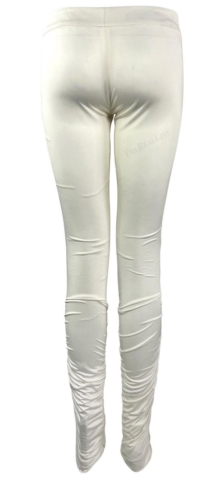 Gucci F/W 2004 Gucci by Tom Ford White satin trousers w/ bow trim Size 32" / US 10 / IT 46 - 2 Thumbnail