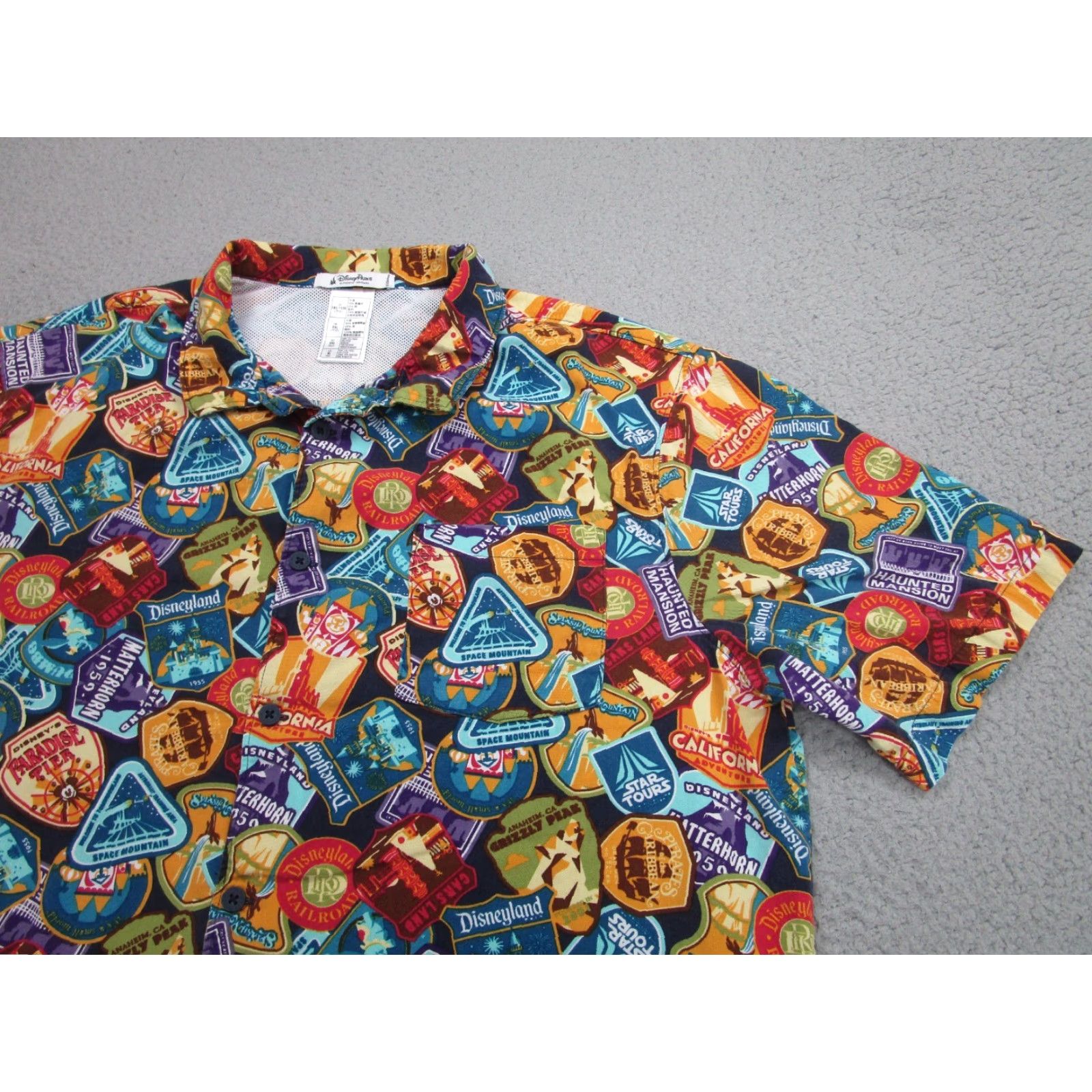 Disney Disney Parks Shirt Mens XL Rides Attractions Badges All Over Camp Resort Vented Size US XL / EU 56 / 4 - 2 Thumbnail