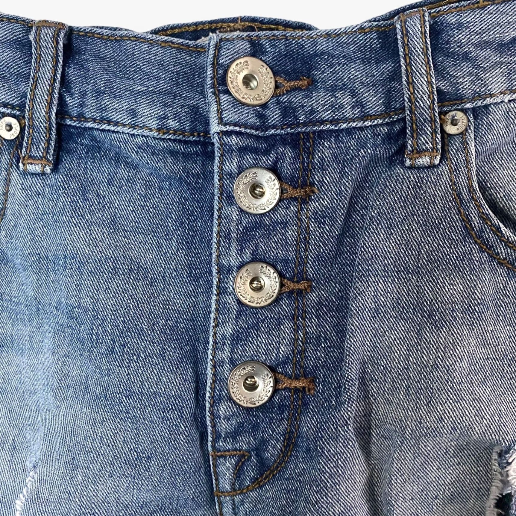 Free People Free People Shorts Denim Blue Jean Button Fly Raw Hem Medium Wash 100% Cotton Size 27 Womens Size 27" / US 4 / IT 40 - 5 Thumbnail
