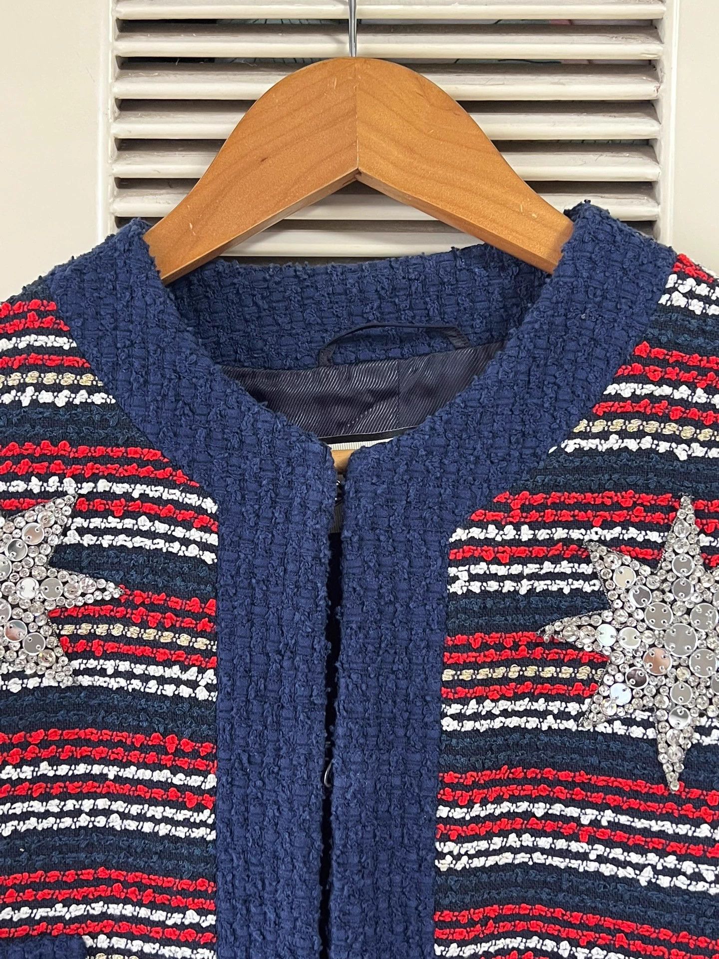 Gucci Gucci Women's Red Blue Stripe Short Jacket Star Tiger Clasp Size XS / US 0-2 / IT 36-38 - 3 Thumbnail
