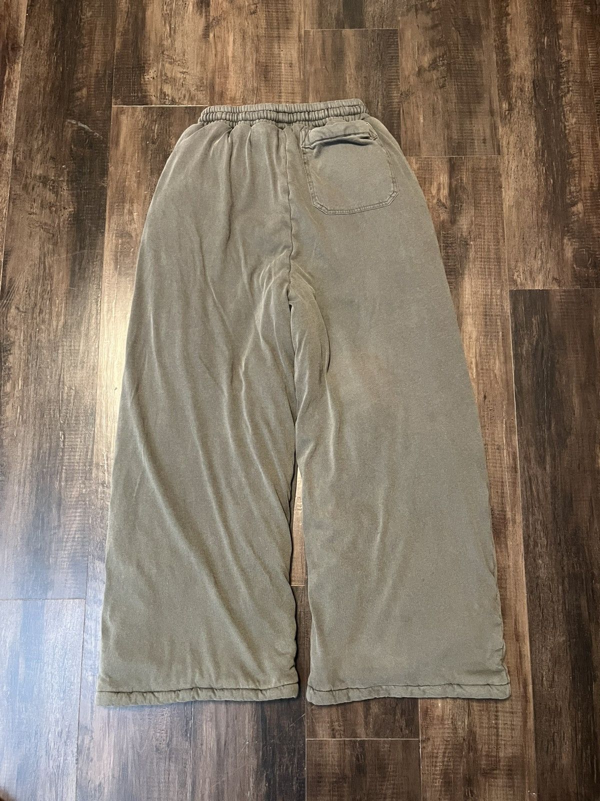 LUU DAN Lu’u Dan Wadded Bontans Wide Leg Baggy Sweatpants Size US 28 / EU 44 - 4 Thumbnail