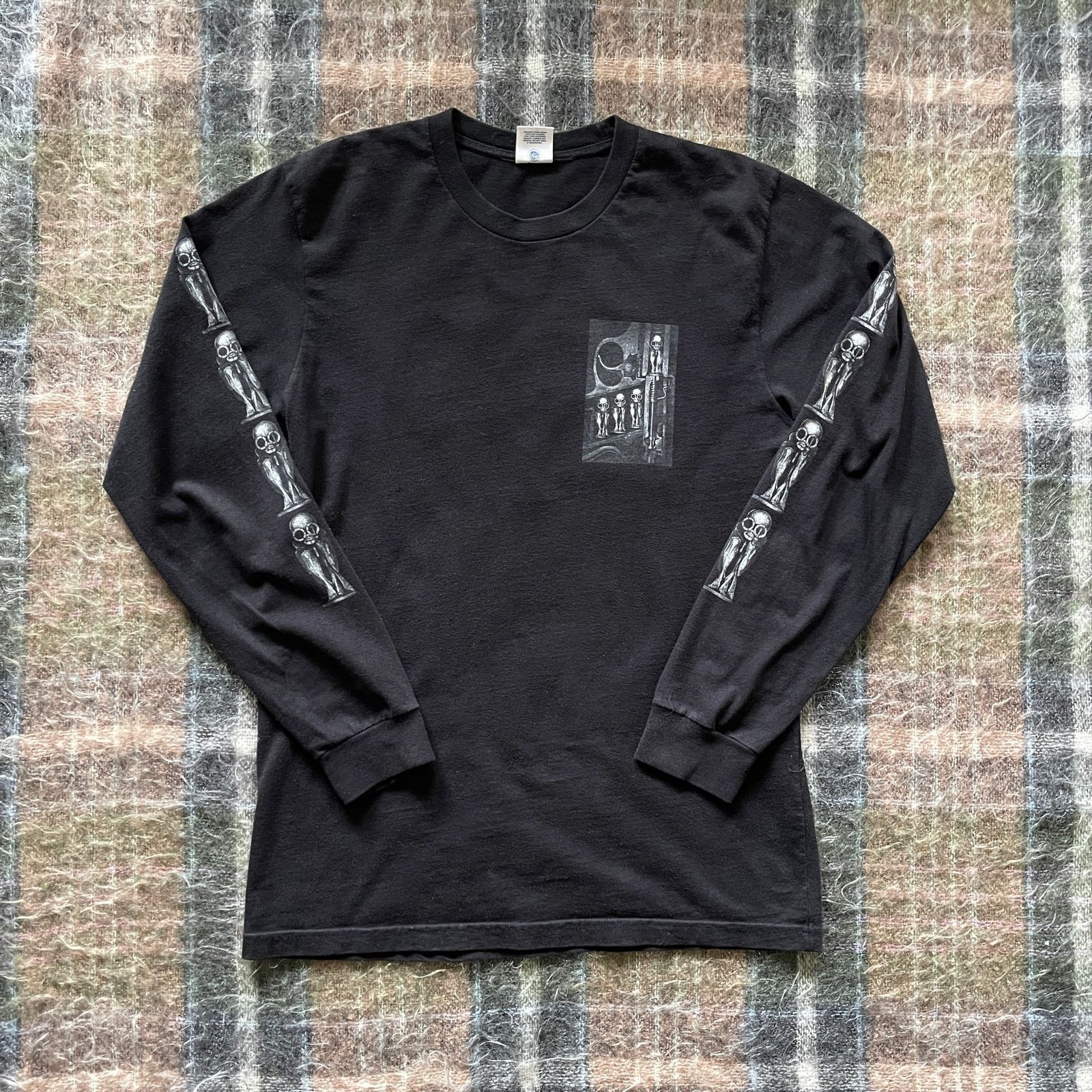 Supreme Supreme/H.R. Giger FW14 Birth Machine L/S Tee Size US L / EU 52-54 / 3 - 2 Thumbnail