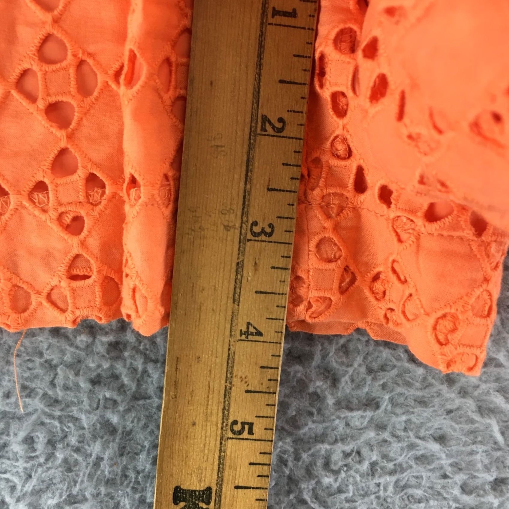 Calvin Klein Calvin Klein Eyelet Chino Shorts Womens 4 Orange Mid Rise Zip Fly Casual Size 27" / US 4 / IT 40 - 6 Thumbnail