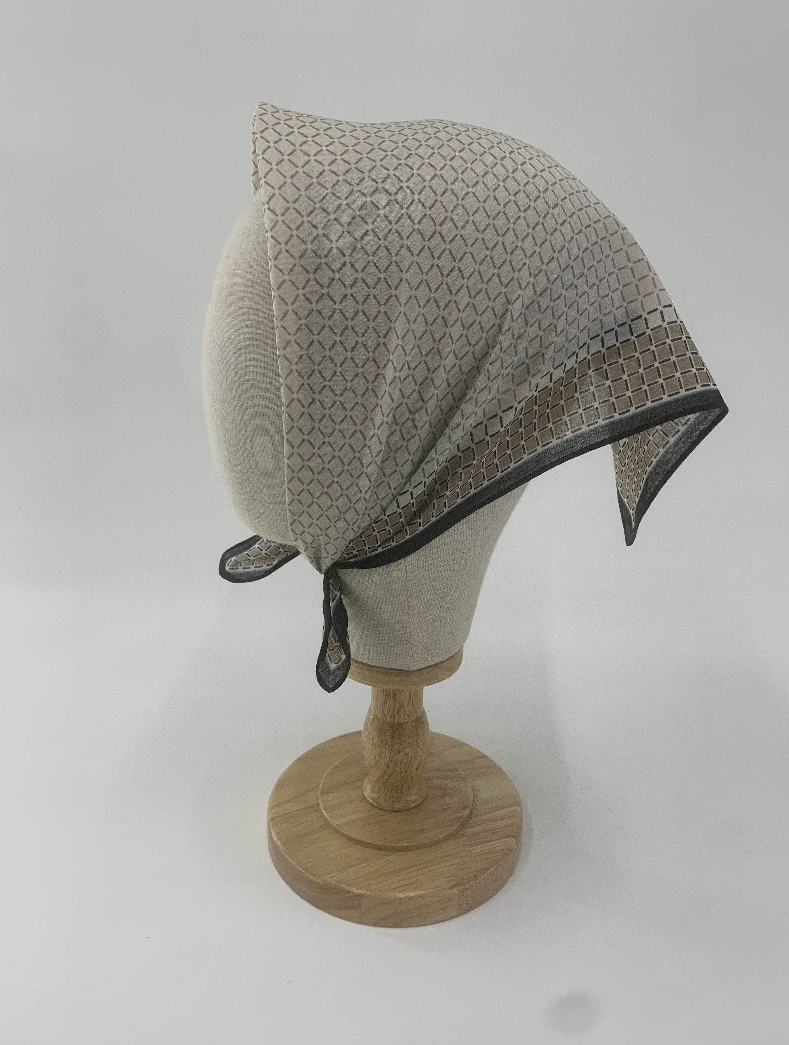 Pierre Balmain Pierre Balmain Handkerchief Bandana Neckerchief Square Size ONE SIZE - 3 Thumbnail