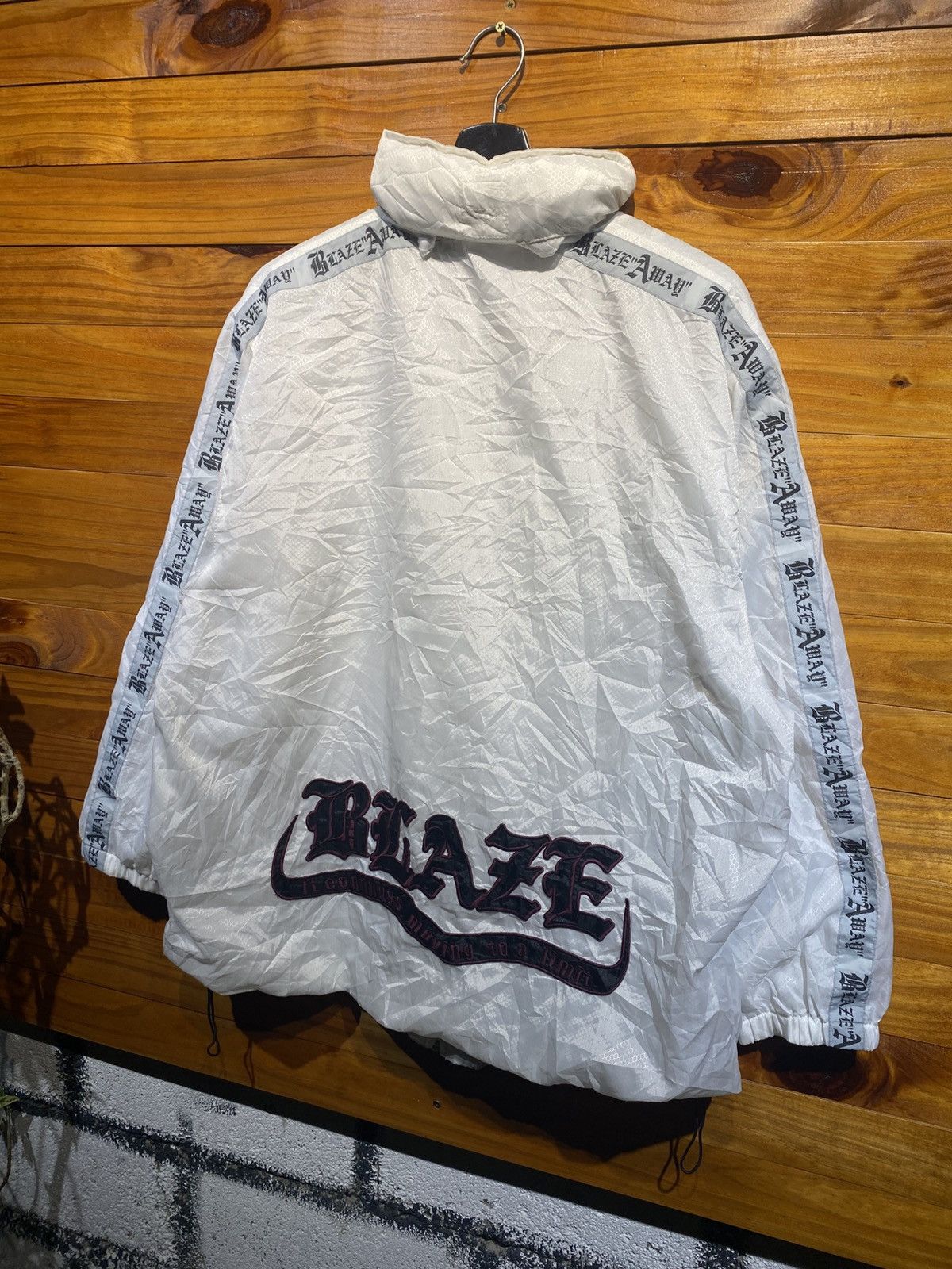Japanese Brand Blaze Away Fogaty Free Spirit White Windbreaker Jacket Size US M / EU 48-50 / 2 - 8 Thumbnail