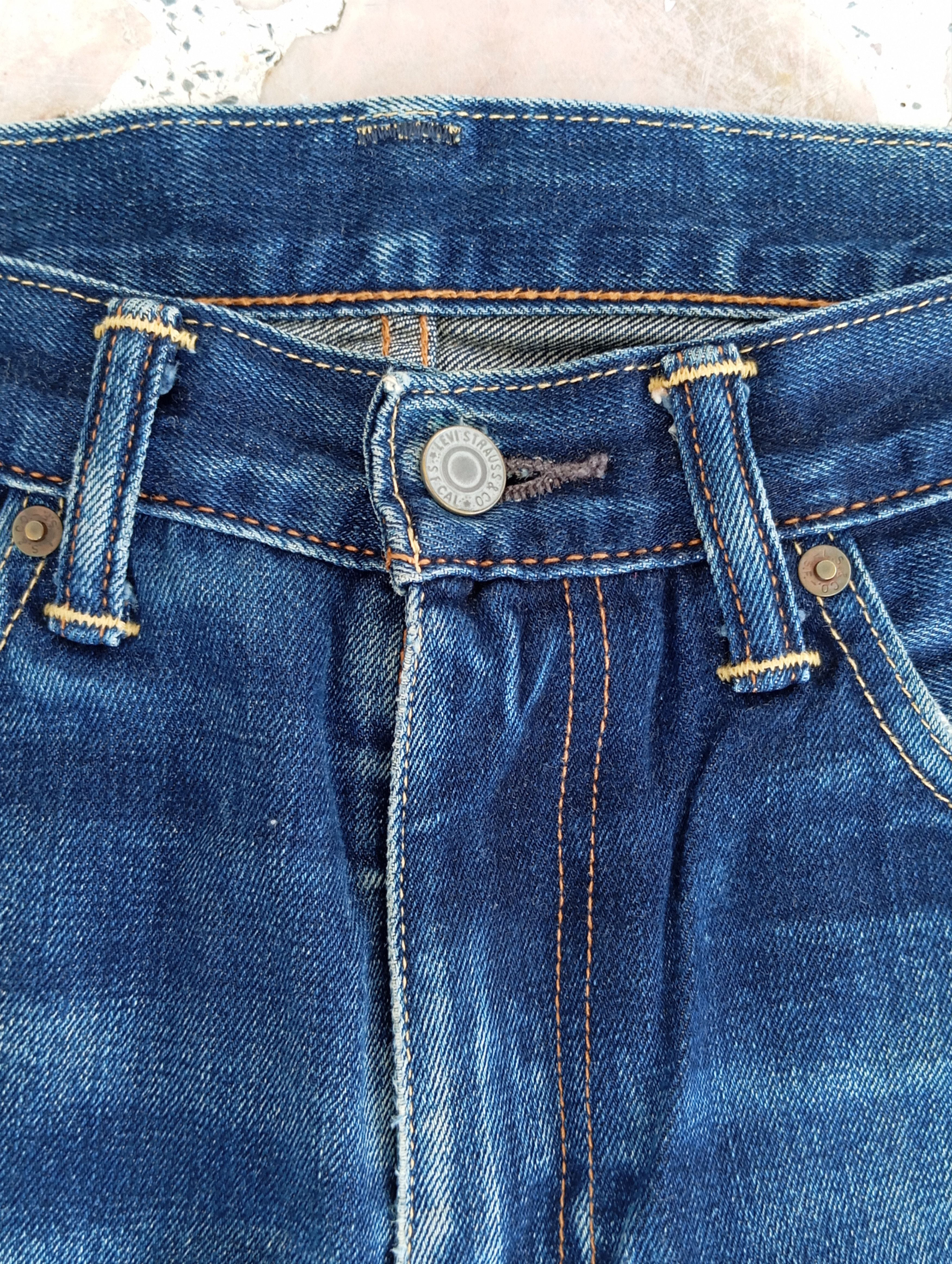 Levi's Beautiful Levis Distressed Denim blue colourway Size US 31 - 4 Thumbnail