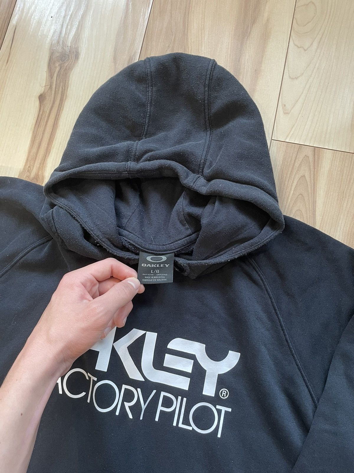 Oakley × Vintage Hoodie Oakley Factory Pilot Vintage Outdoor Arcteryx Size US L / EU 52-54 / 3 - 5 Thumbnail