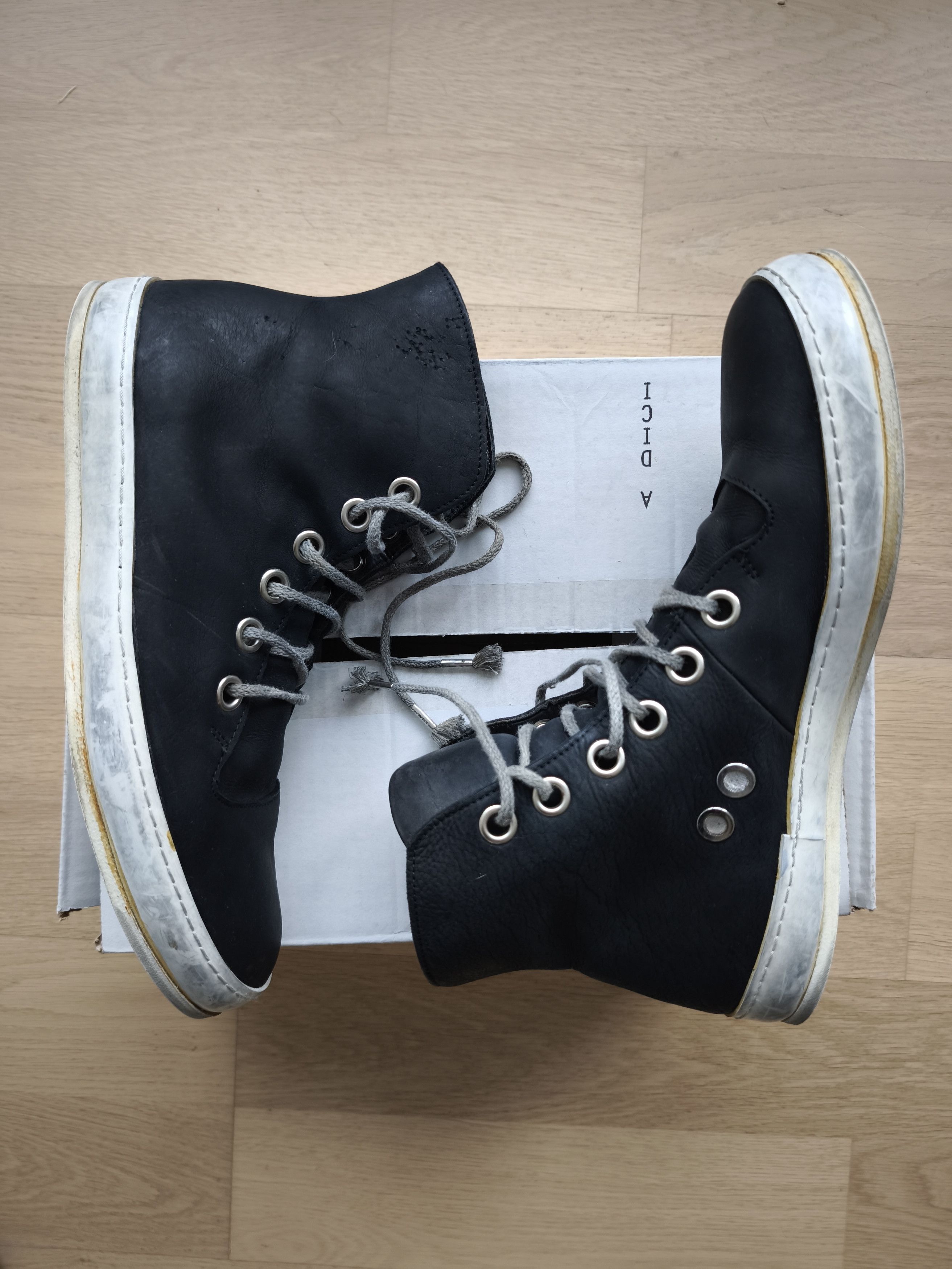 A Diciannoveventitre A1923 Kangaroo Leather Sneakers