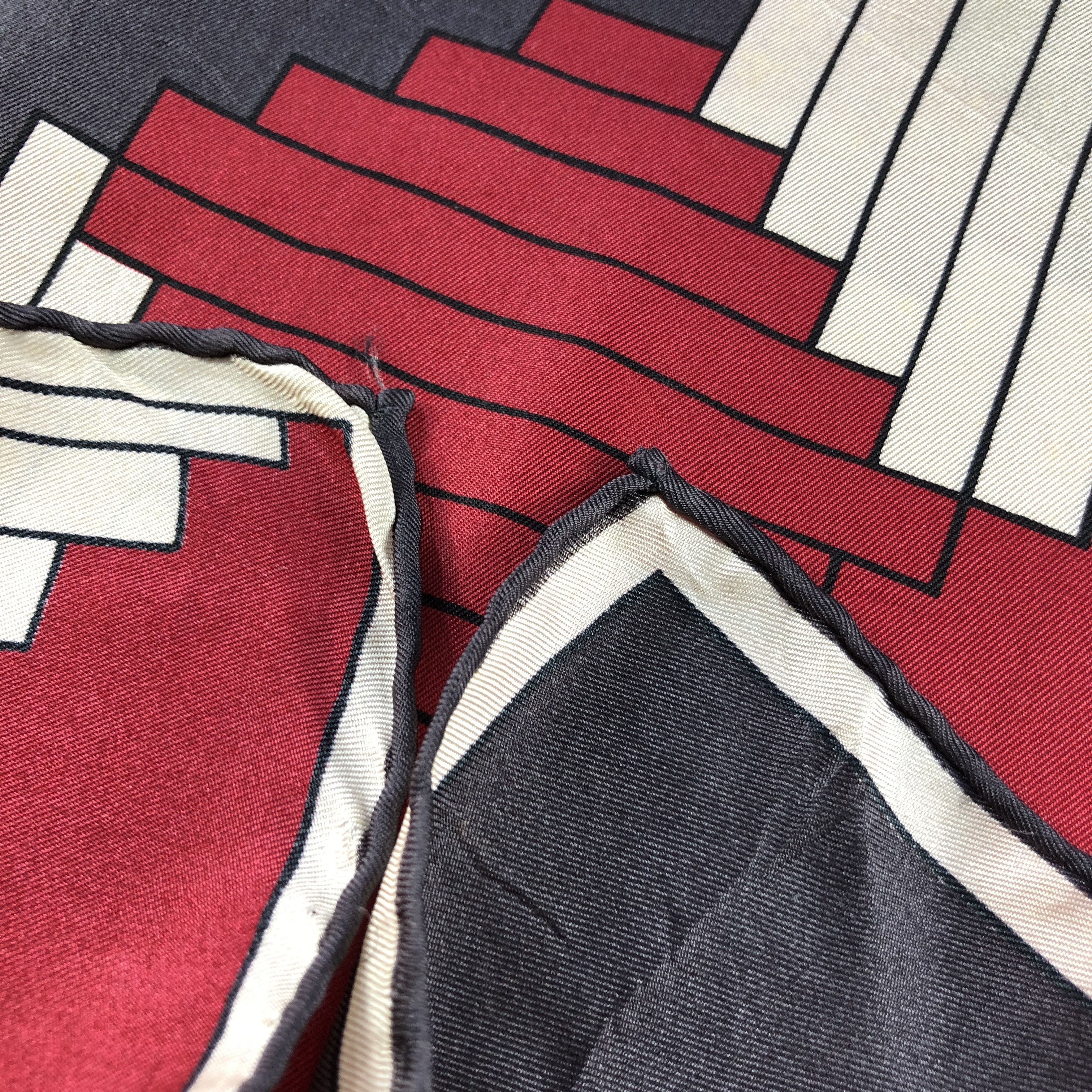 Vintage Daniel Hechter Abstract Silk Stole Silk Scarf M1378 Size ONE SIZE - 6 Thumbnail