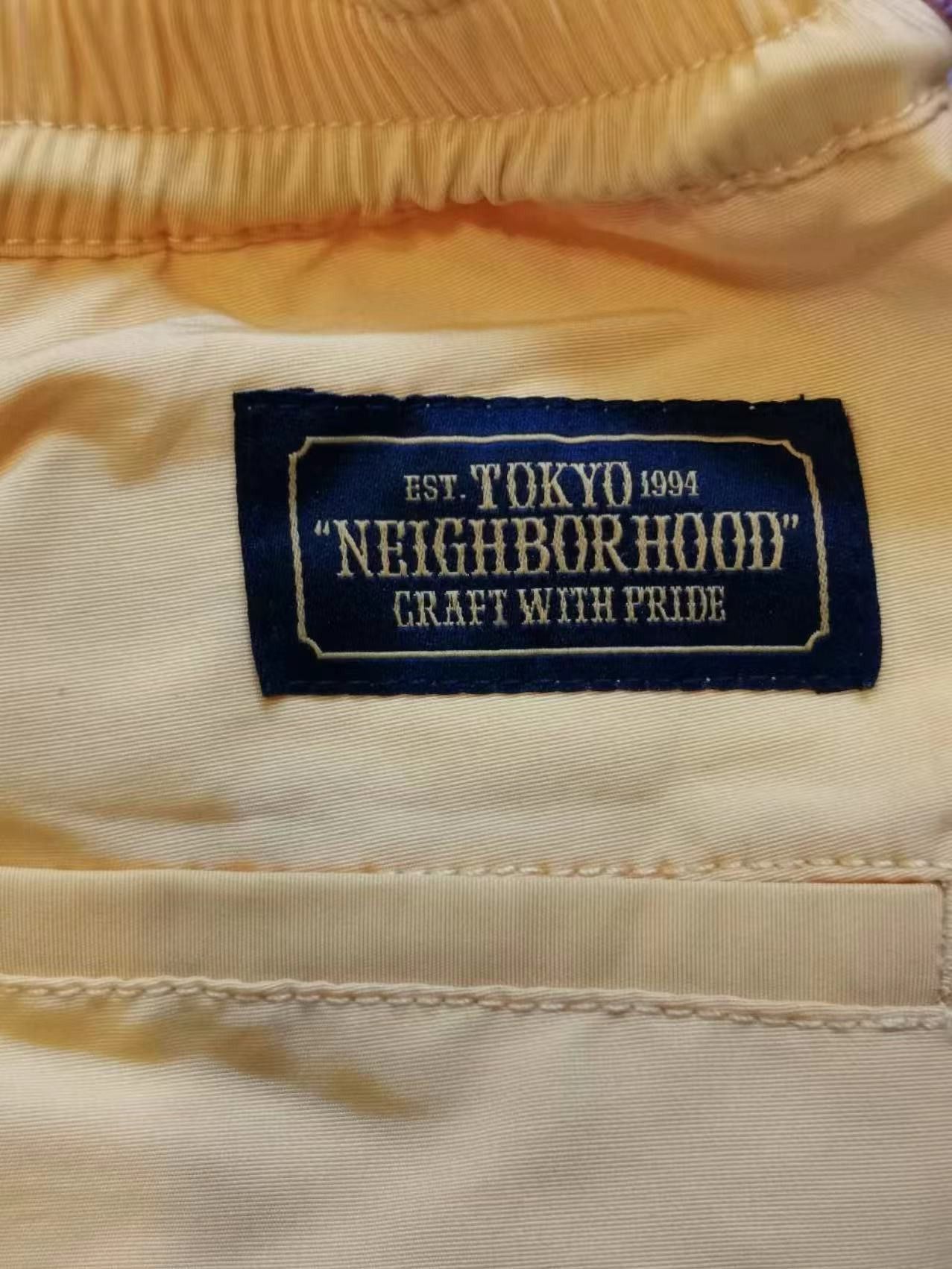 Neighborhood Neighborhood Waves Short Yellow Size L Size US 34 / EU 50 - 7 Thumbnail