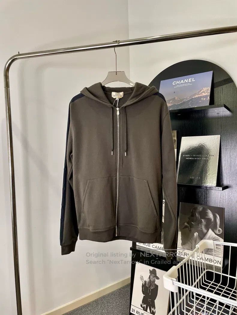 Hermes Dark gray hooded zipper jacket