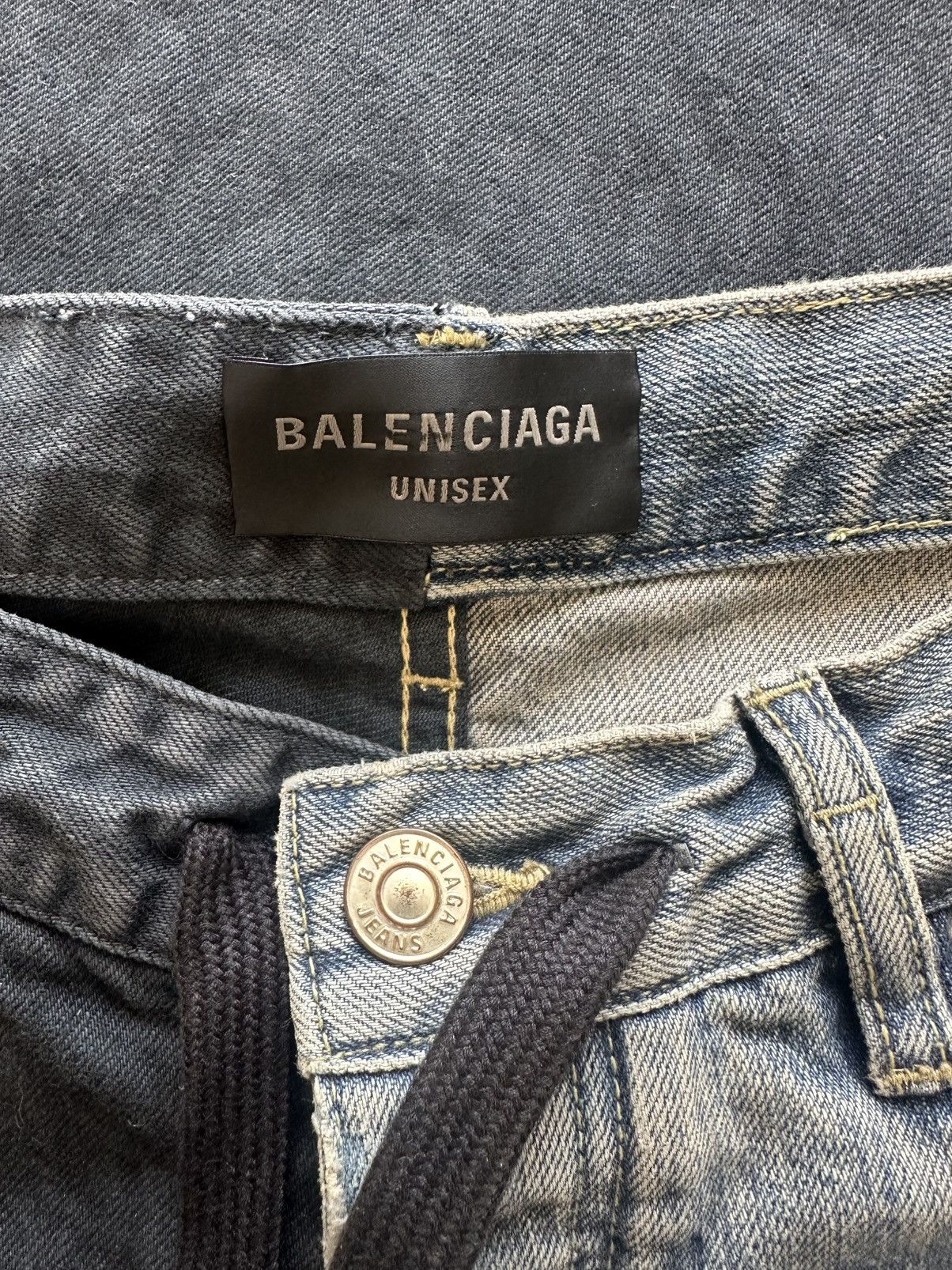 Balenciaga BALENCIAGA FIFTY-FIFTY (50/50) CARGO PANTS Size US 32 / EU 48 - 3 Thumbnail
