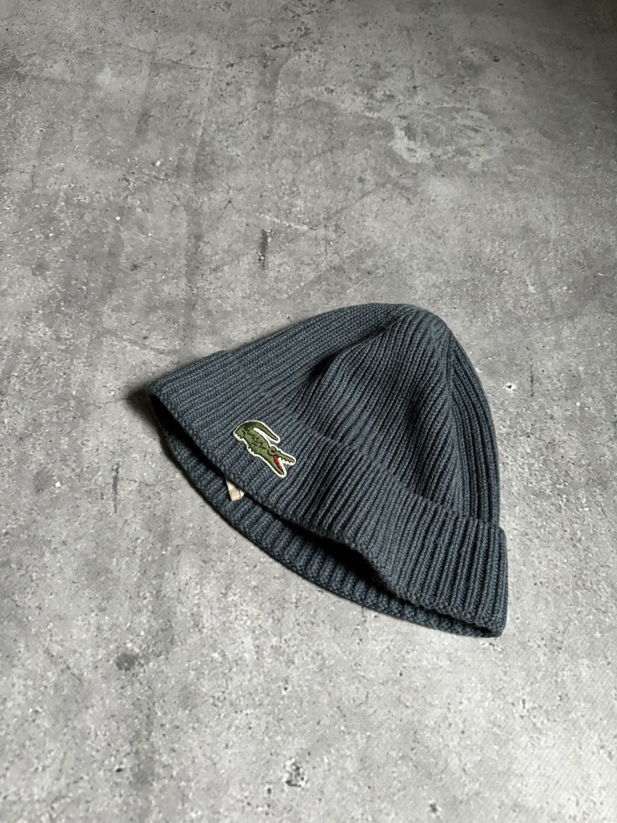 Lacoste × Vintage Vintage Lacoste Ribbed Beanie Hat Size ONE SIZE - 1 Thumbnail