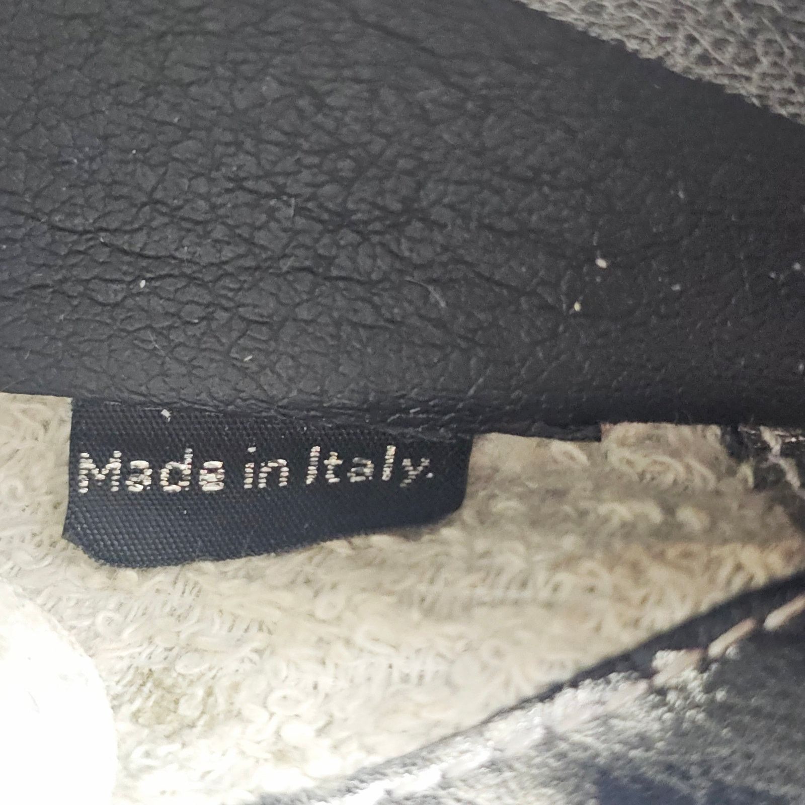 P448 P448 Jack Perforated Suede Fashion Sneaker EU 40 US 9 Size US 9 / IT 39 - 9 Thumbnail