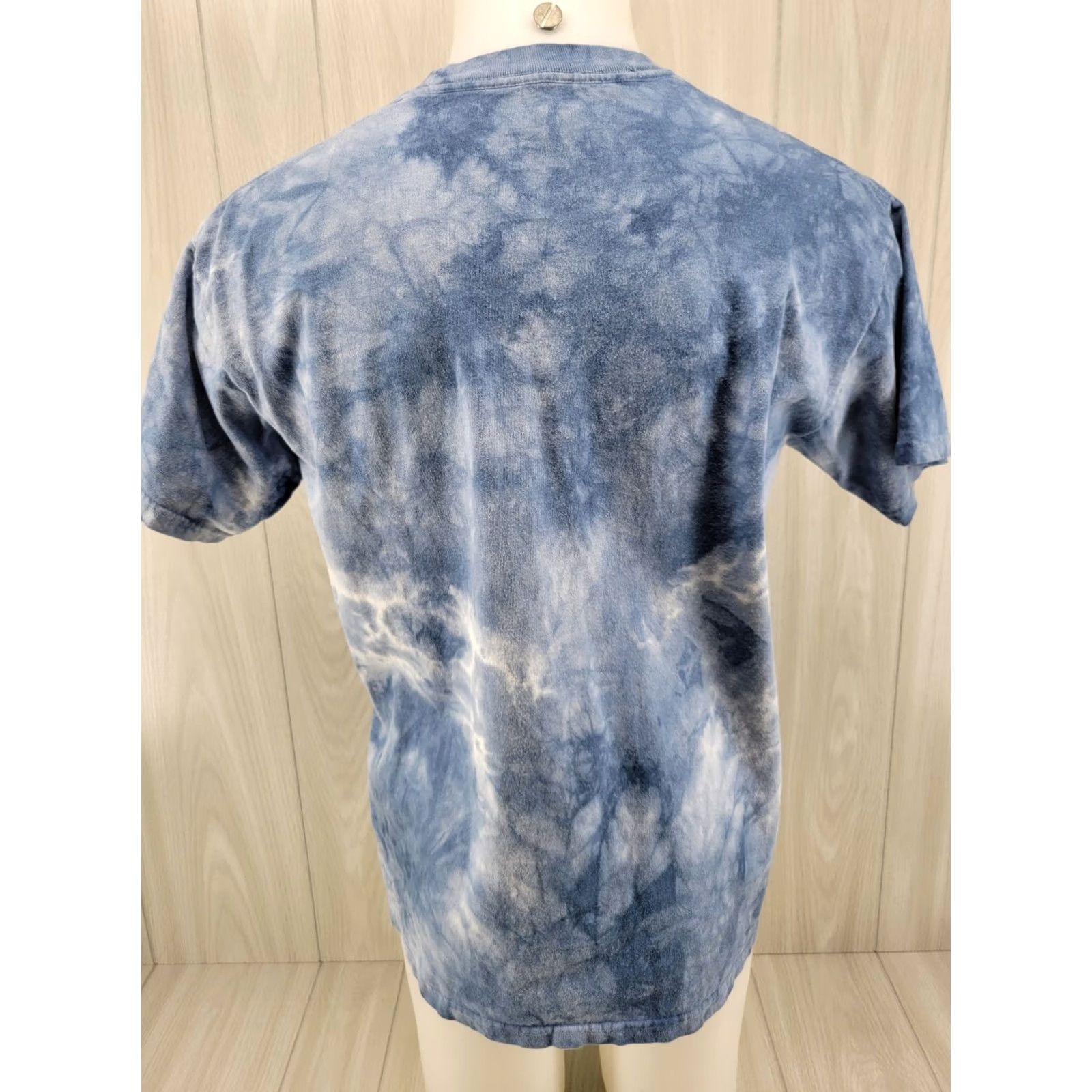The Mountain The Mountain Dye T Shirt Black Bear Canada Mens L Blue Graphic Tee Short Sleeve Crew Neck 100% Cotton Forge TN Vintage: No Size US L / EU 52-54 / 3 - 6 Thumbnail