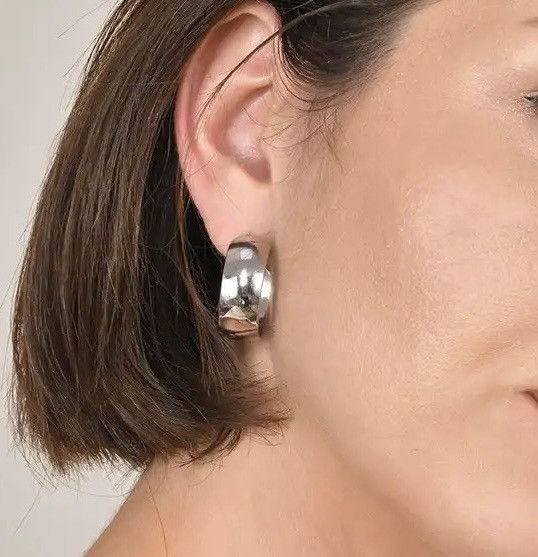 Other Simple Hoop Earrings Size ONE SIZE - 3 Thumbnail