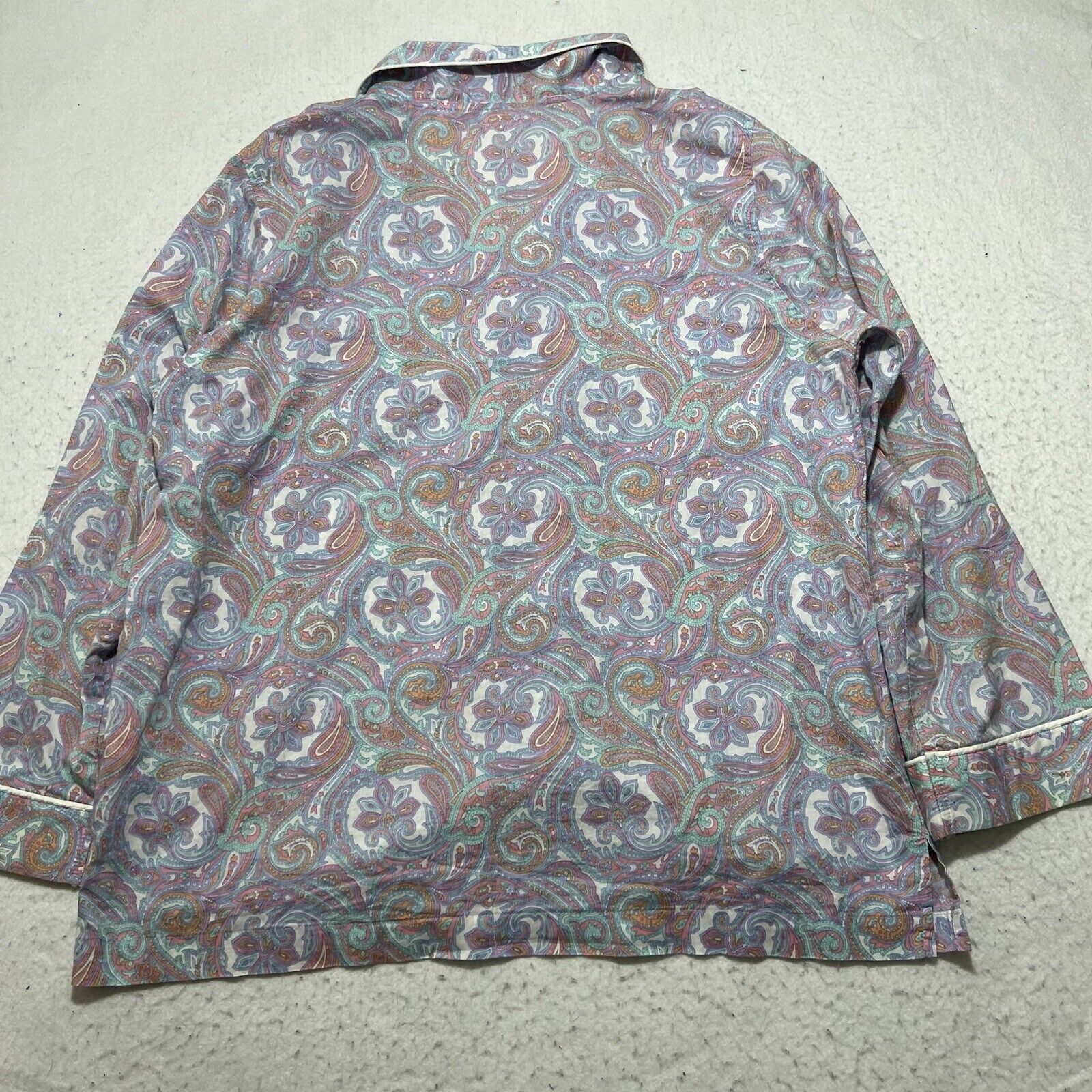 Victoria's Secret Victoria's Secret Paisley Patterned Button Up Sleep Shirt Size ONE SIZE - 10 Thumbnail