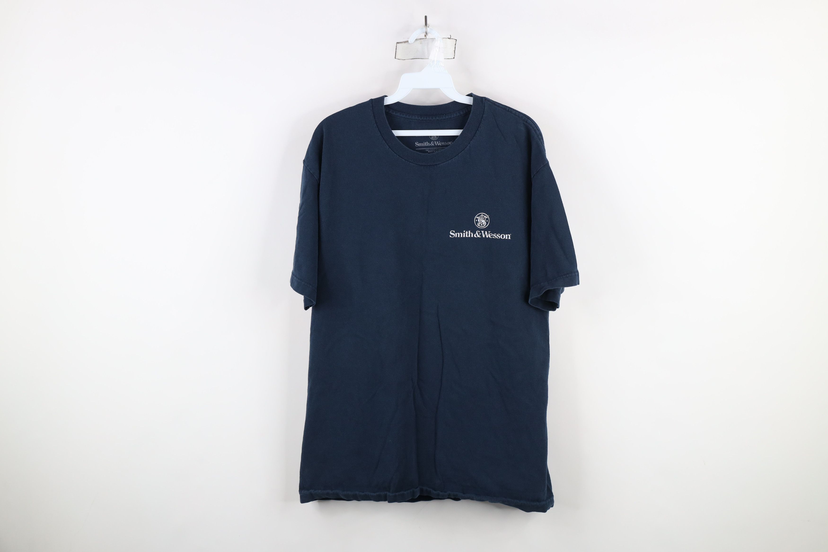 Vintage Vintage Y2K Smith & Wesson Spell Short Sleeve T-Shirt Blue Size US L / EU 52-54 / 3 - 1 Thumbnail