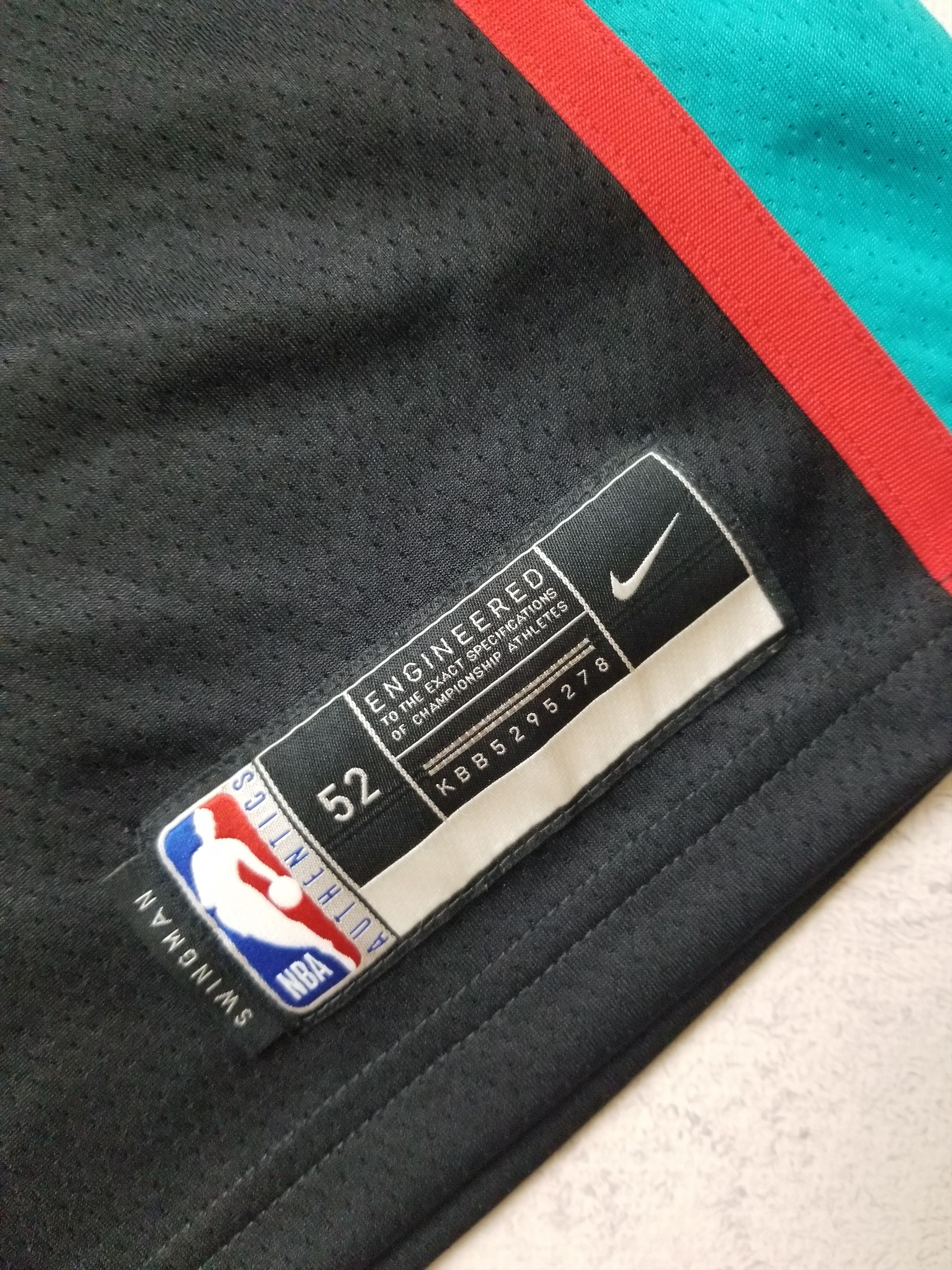 Nike Memphis Grizzlies Ja Morant #12 Classic Edition Jersey Size US XL / EU 56 / 4 - 8 Thumbnail