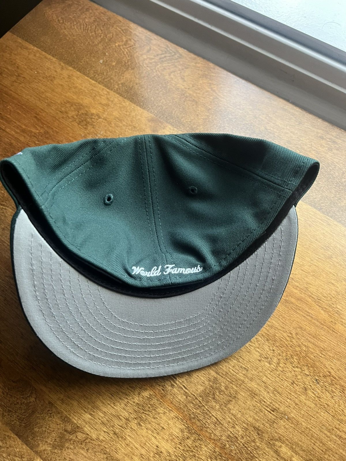 New Era × Supreme 7 1/4 Supreme Breast Cancer Awareness Box Logo Dark Green Size ONE SIZE - 4 Thumbnail